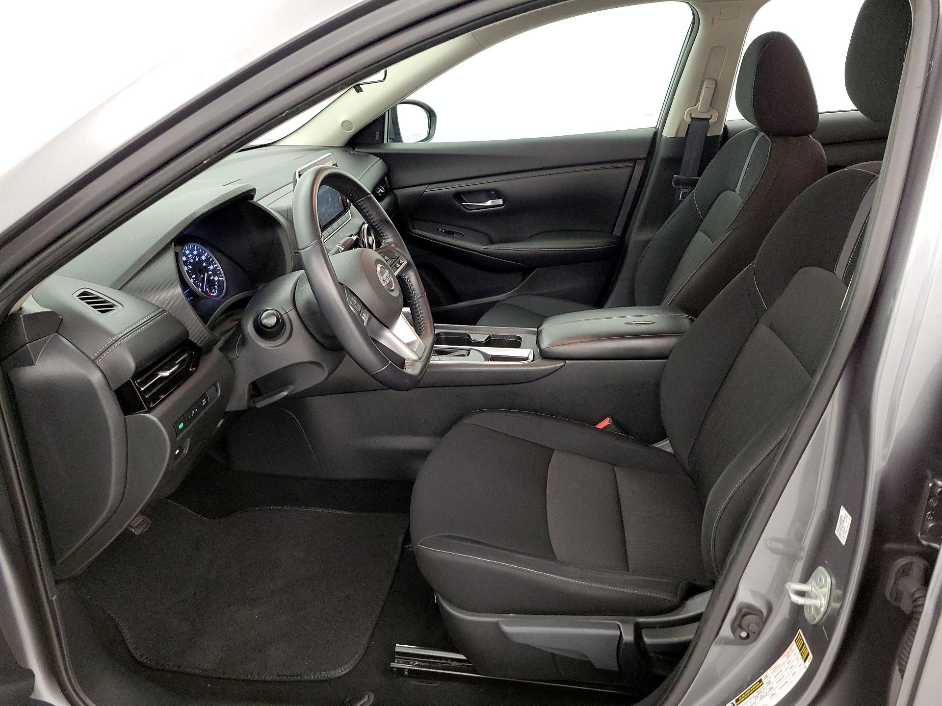 Thumbnail: 2020 Nissan Sentra - 11