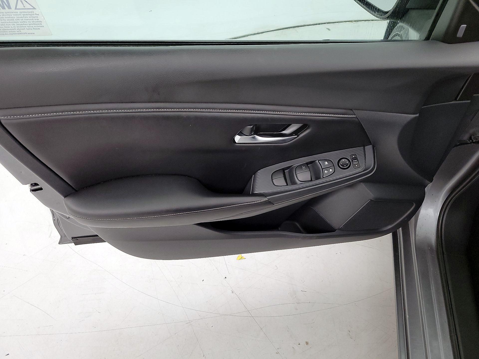 Thumbnail: 2020 Nissan Sentra - 12