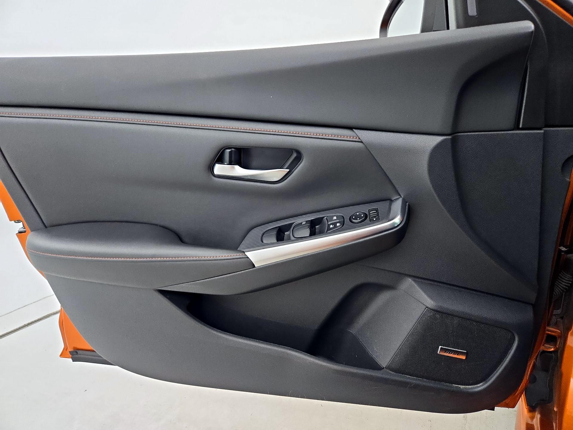 Thumbnail: 2021 Nissan Sentra - 12