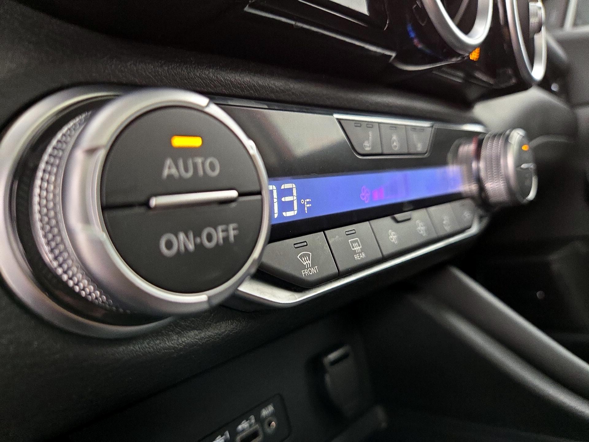 Thumbnail: 2021 Nissan Sentra - 16