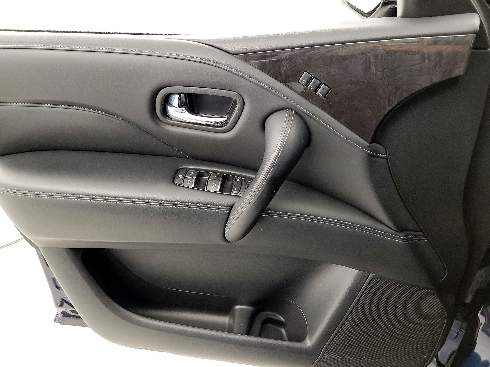 Thumbnail: 2024 INFINITI QX80 - 12