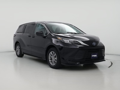 2024 Toyota Sienna Hybrid LE