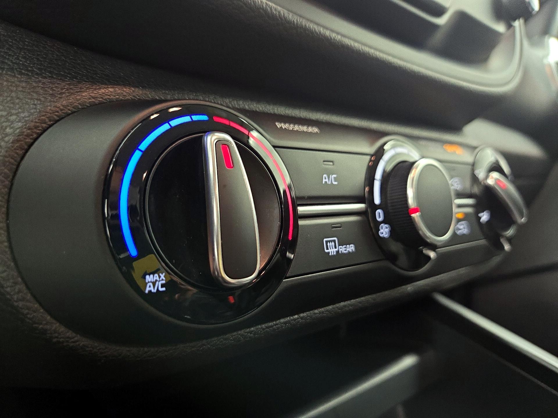 Thumbnail: 2024 Kia Soul - 16