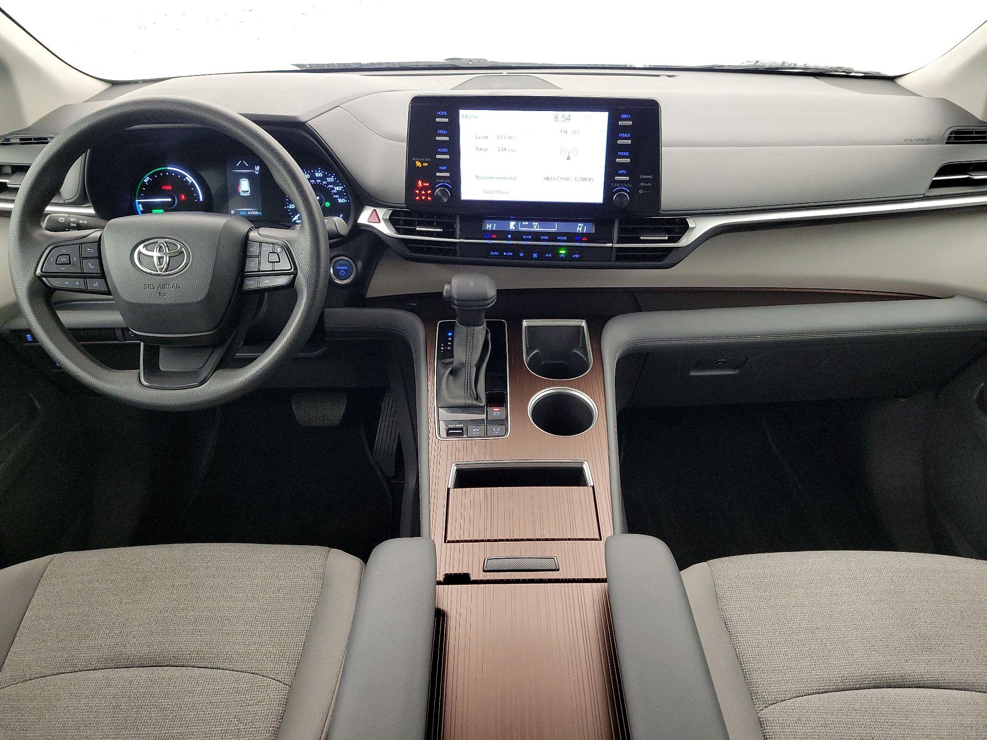 Thumbnail: 2024 Toyota Sienna - 9