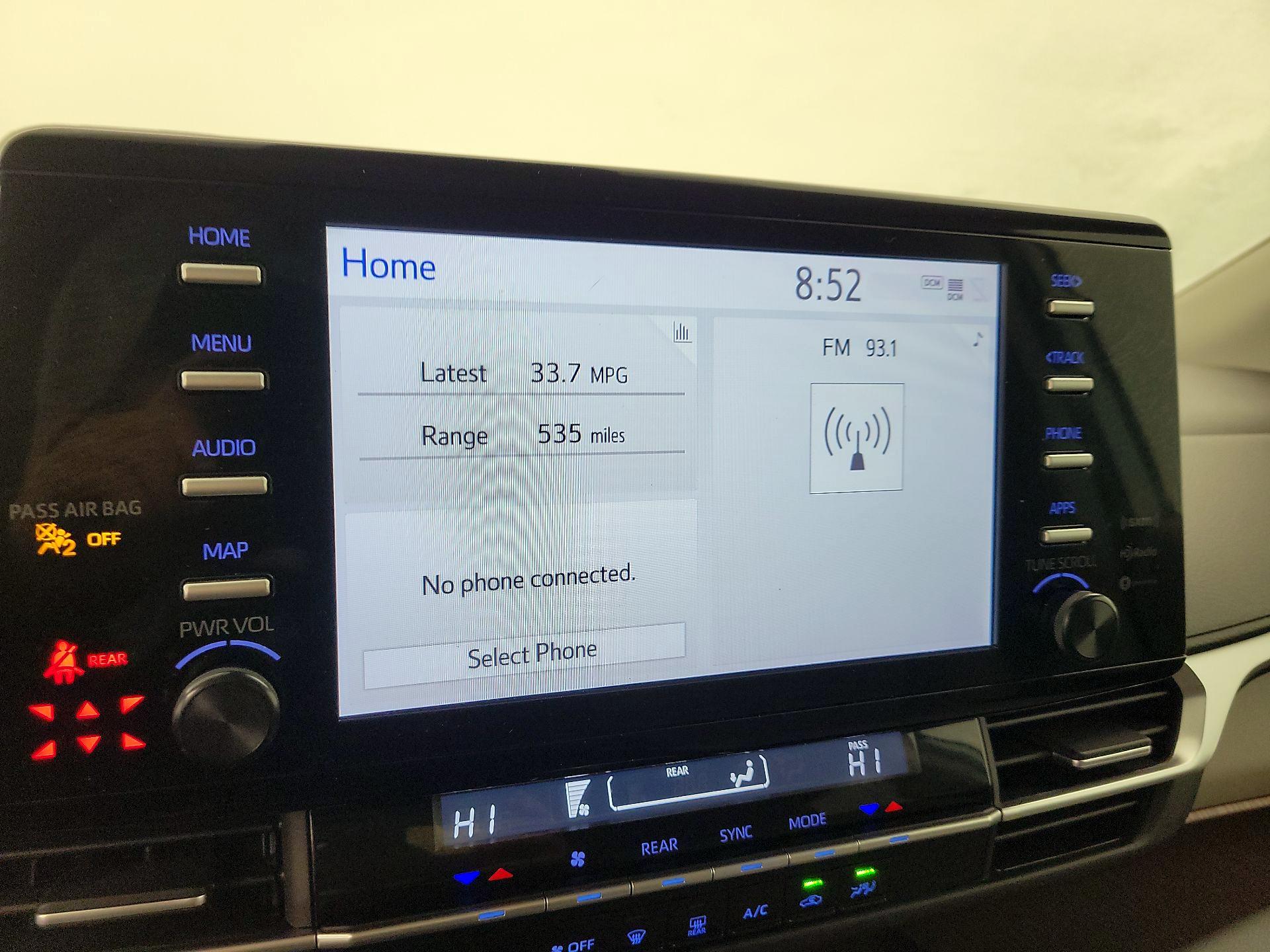 Thumbnail: 2024 Toyota Sienna - 15