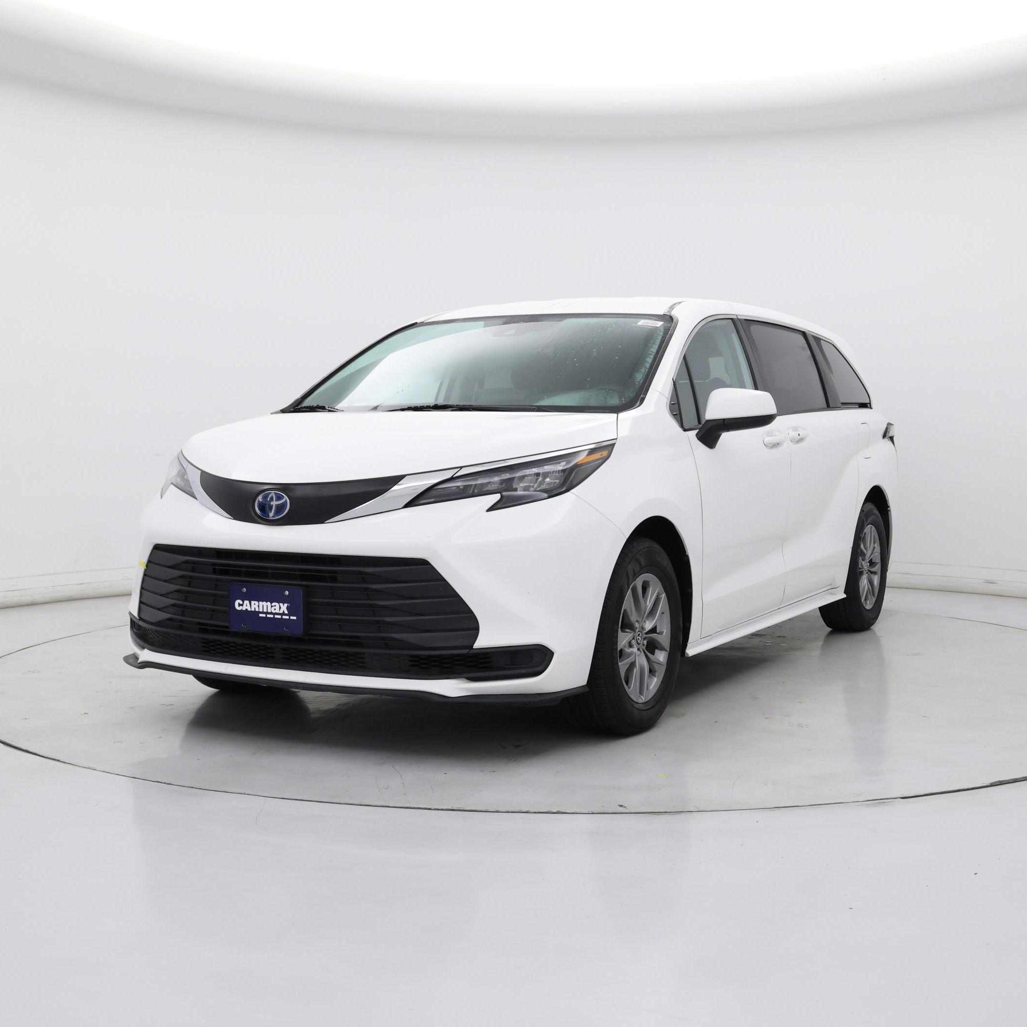 Thumbnail: 2024 Toyota Sienna - 4