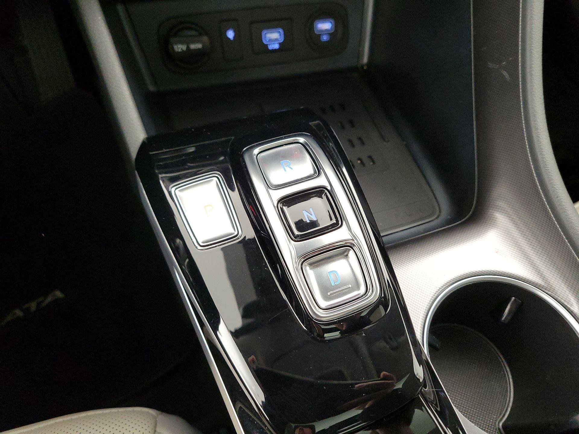 Thumbnail: 2023 Hyundai Sonata - 18