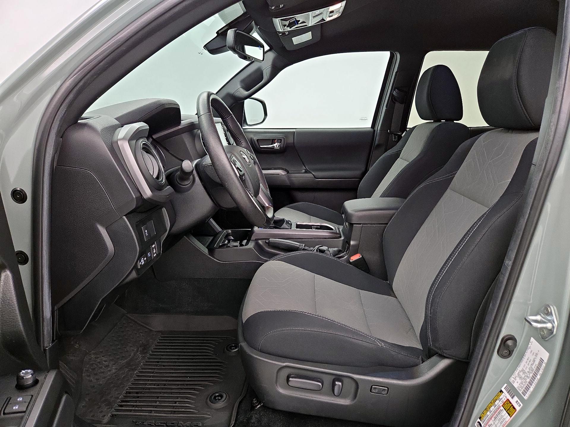 Thumbnail: 2023 Toyota Tacoma - 11