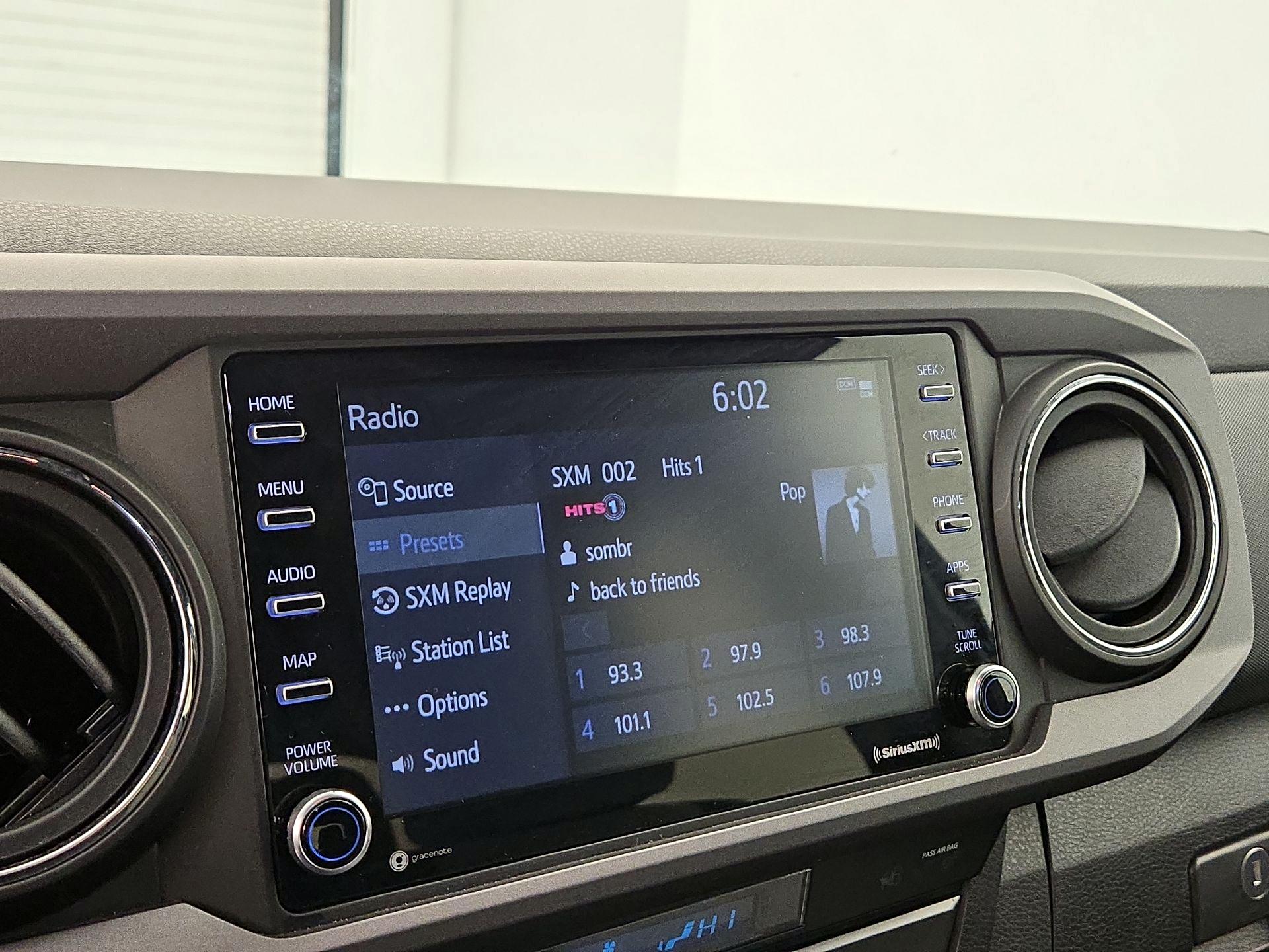 Thumbnail: 2023 Toyota Tacoma - 15