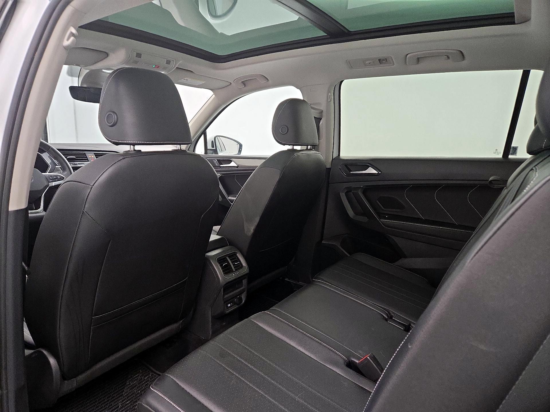 Thumbnail: 2023 Volkswagen Tiguan - 20