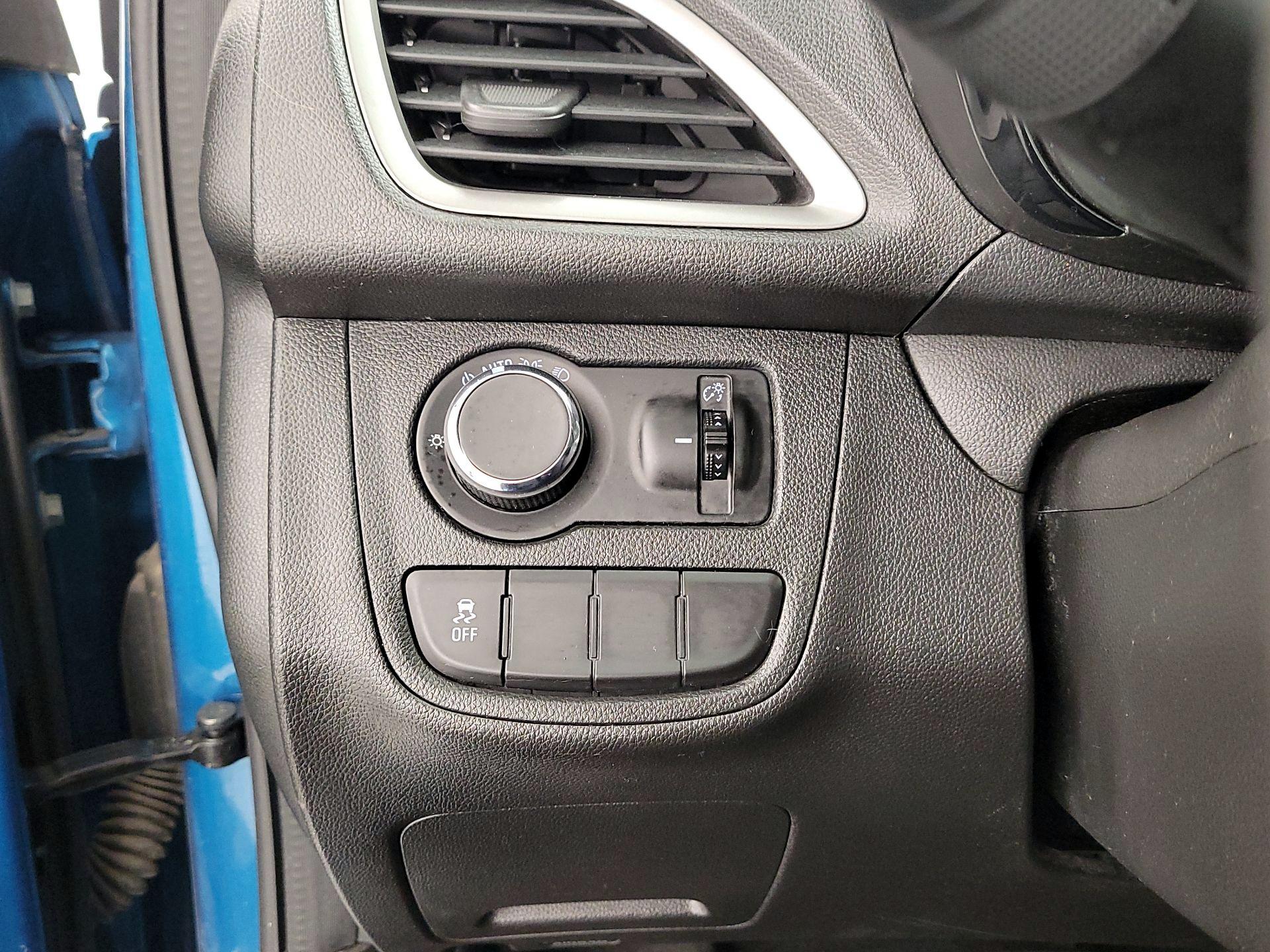 Thumbnail: 2021 Chevrolet Spark - 13