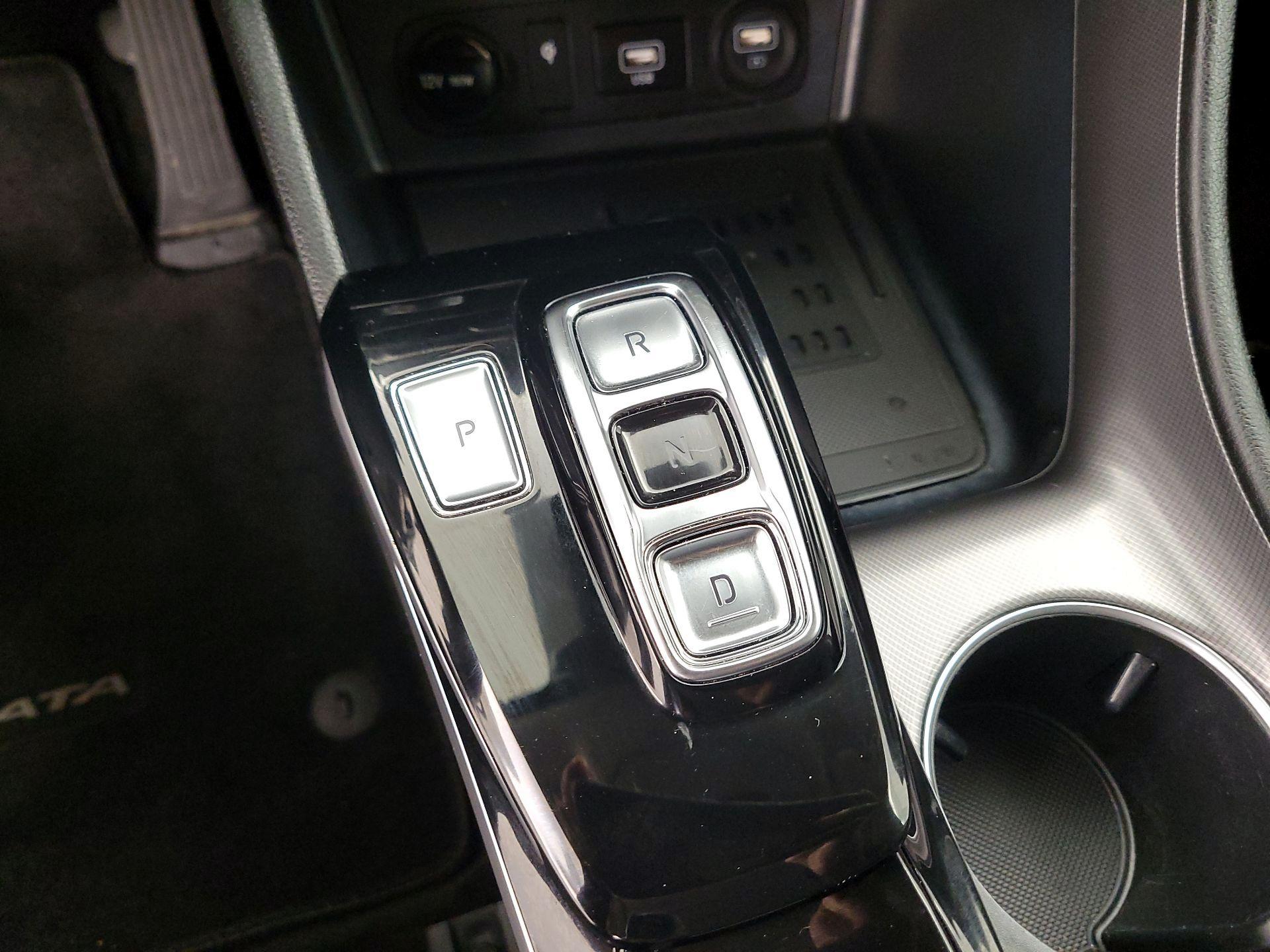 Thumbnail: 2023 Hyundai Sonata - 18