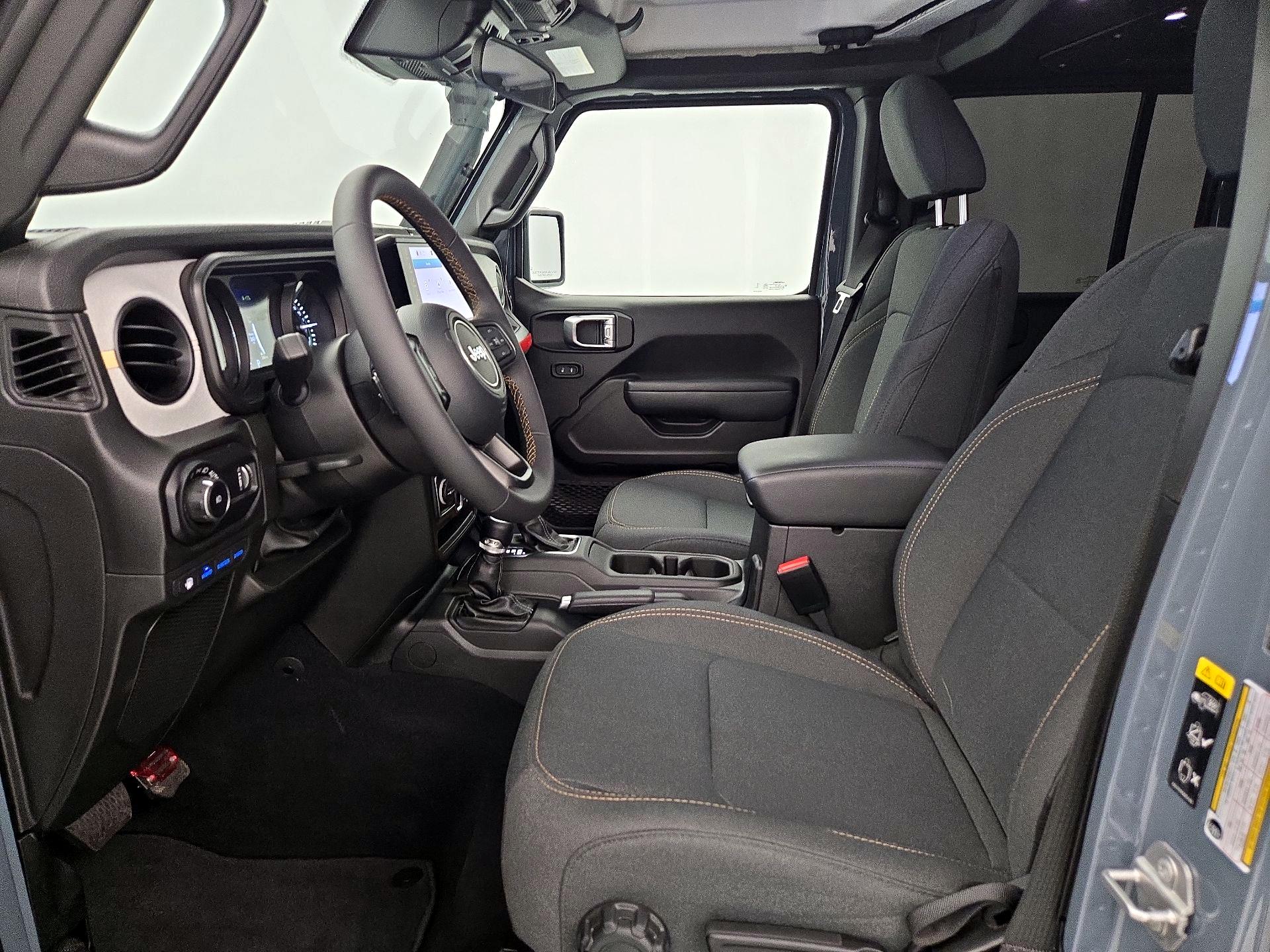 Thumbnail: 2024 Jeep Wrangler - 11