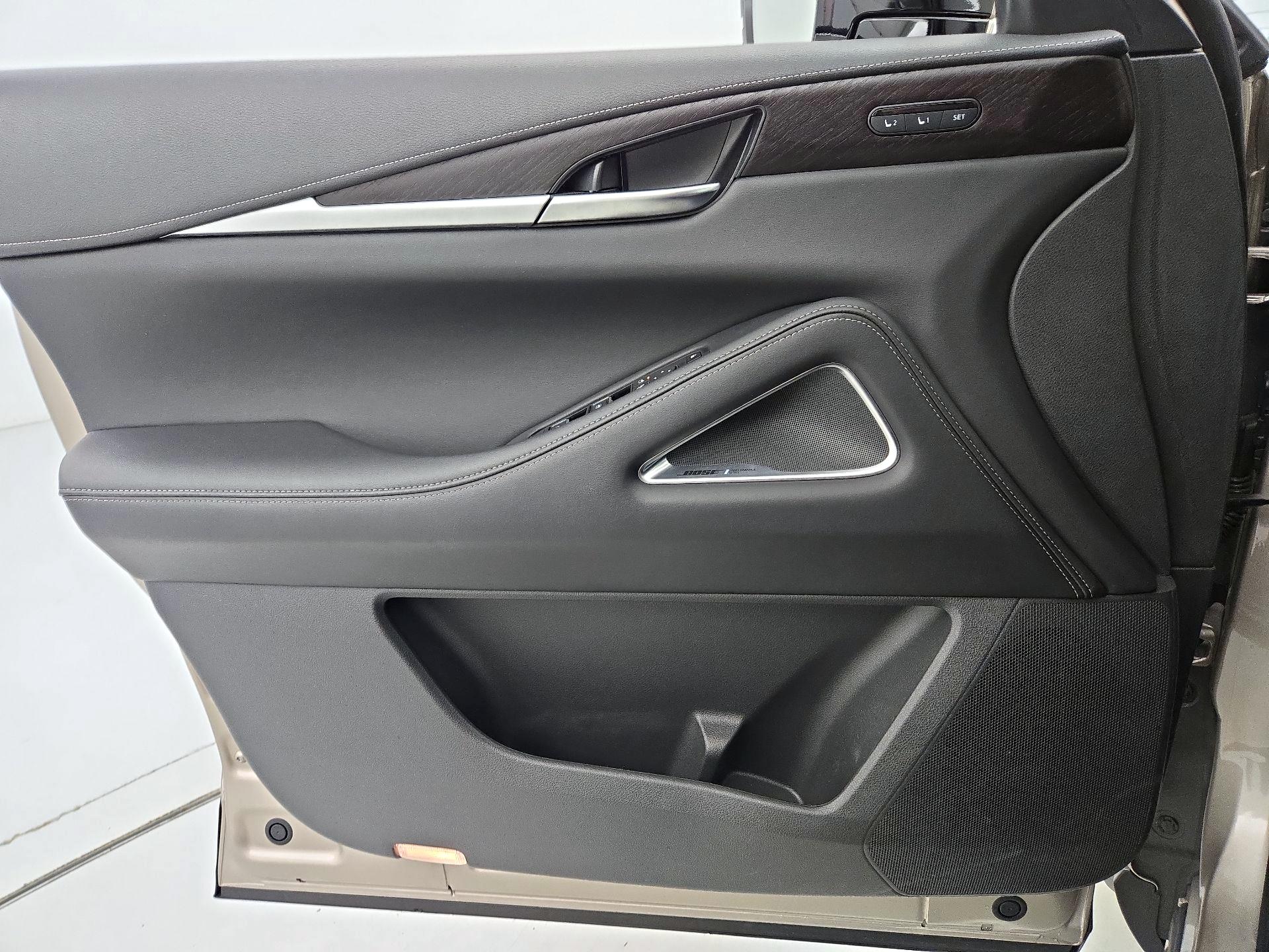 Thumbnail: 2023 INFINITI QX60 - 12