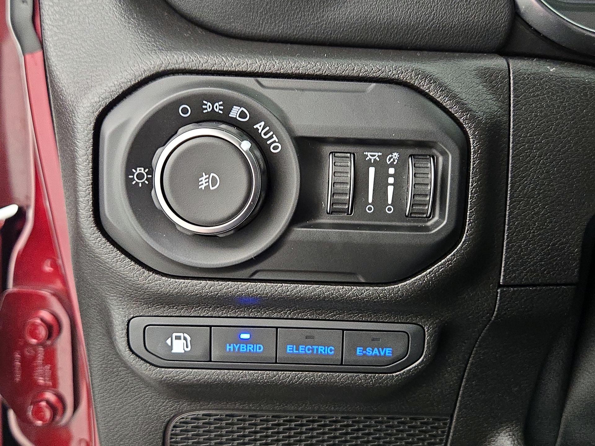 Thumbnail: 2021 Jeep Wrangler - 13