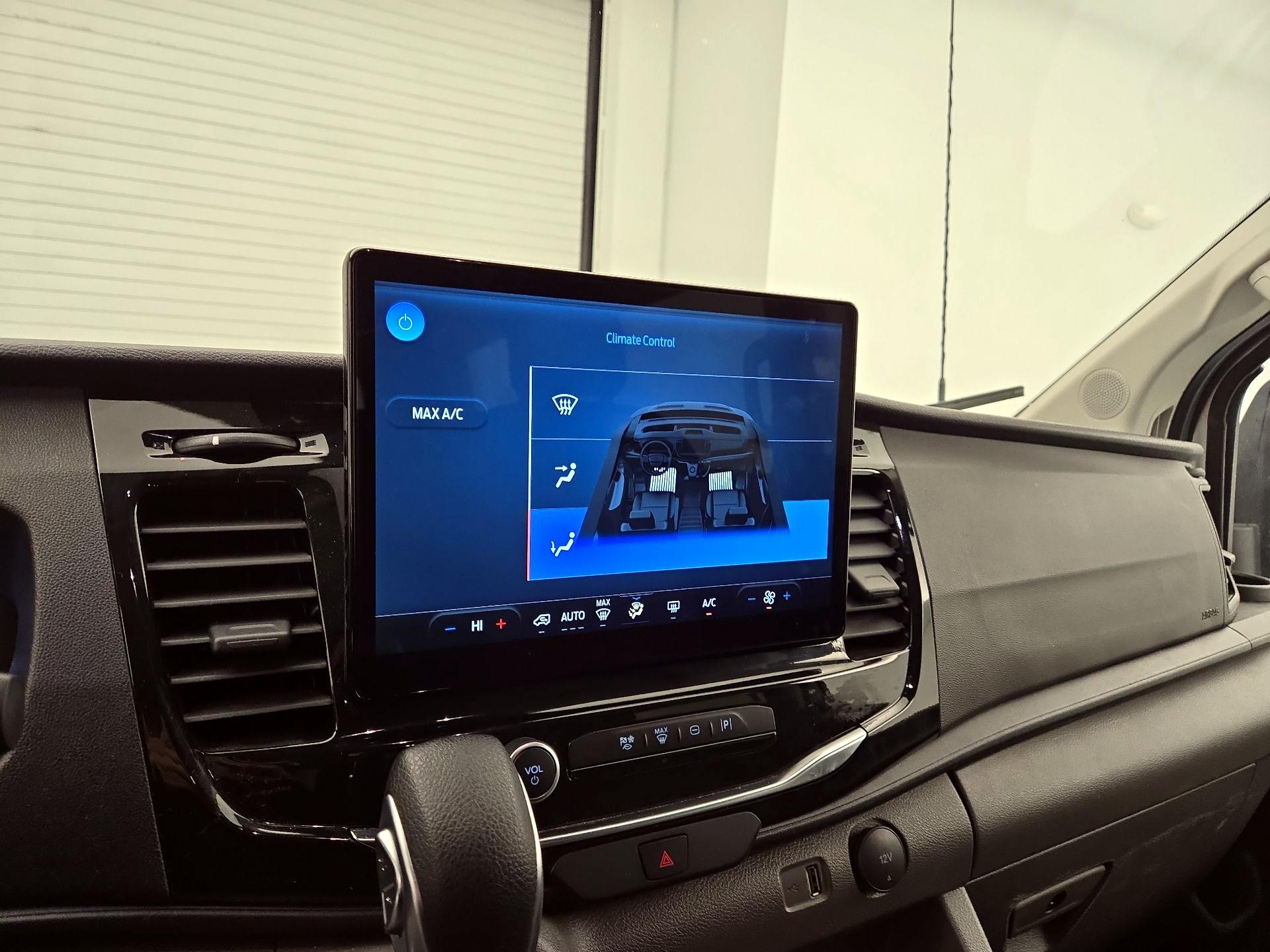 Thumbnail: 2023 Ford Transit Series - 17