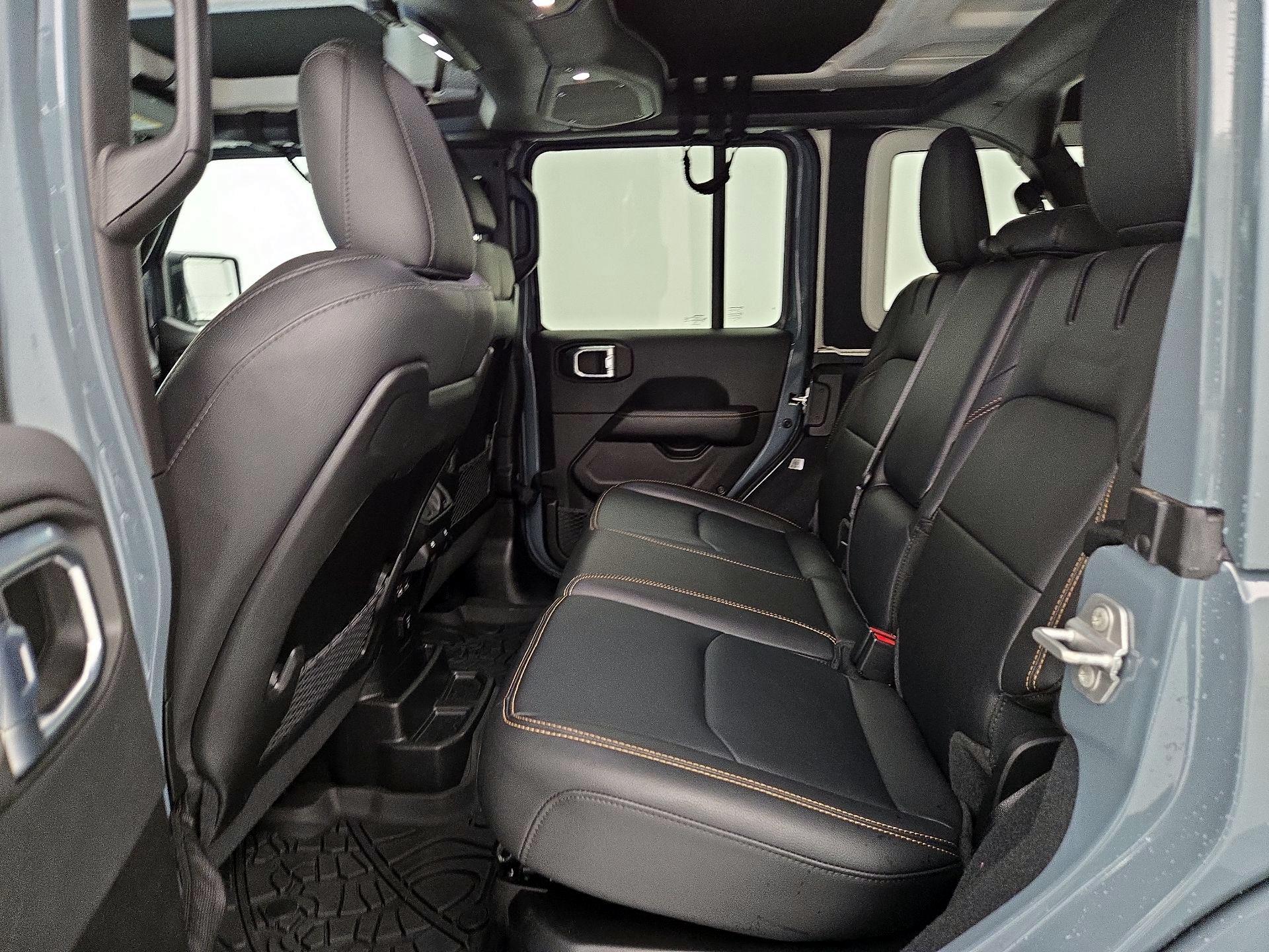 Thumbnail: 2024 Jeep Wrangler - 19