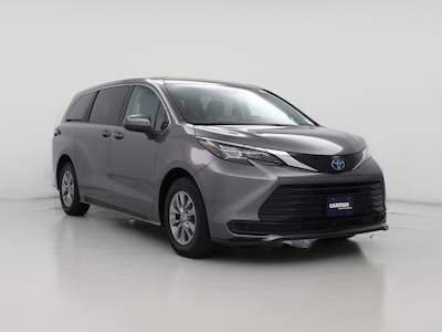 2024 Toyota Sienna Hybrid LE