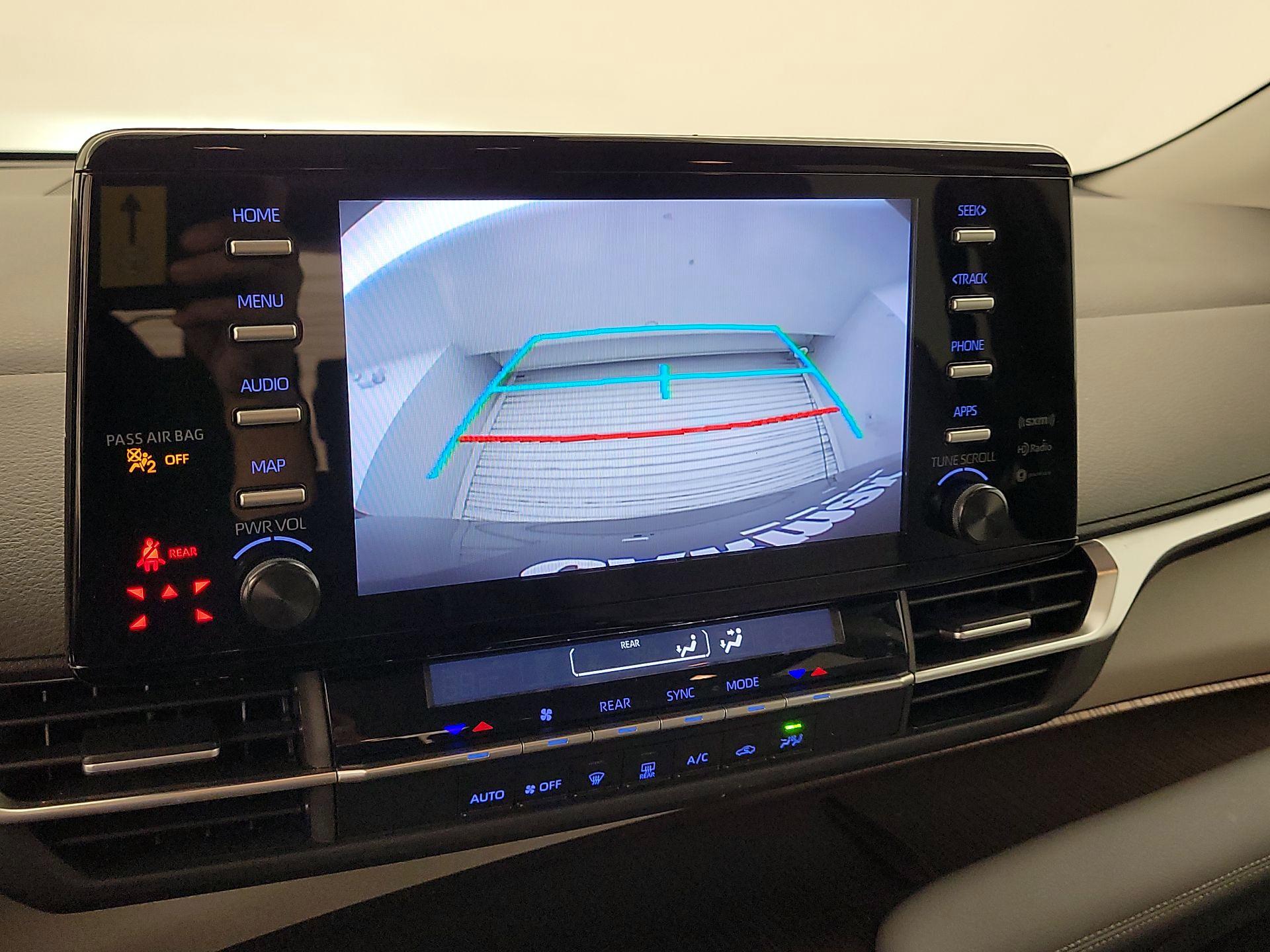 Thumbnail: 2024 Toyota Sienna - 14