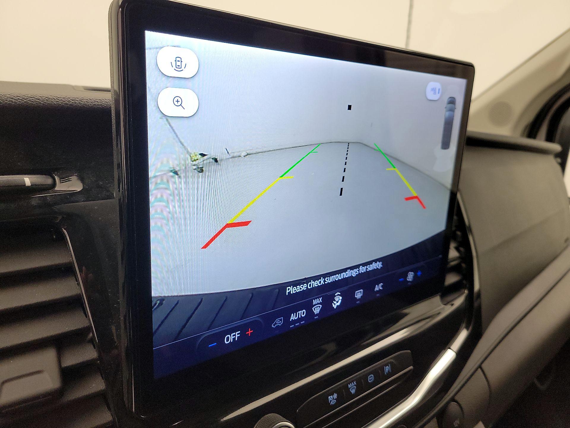 Thumbnail: 2023 Ford Transit Series - 15