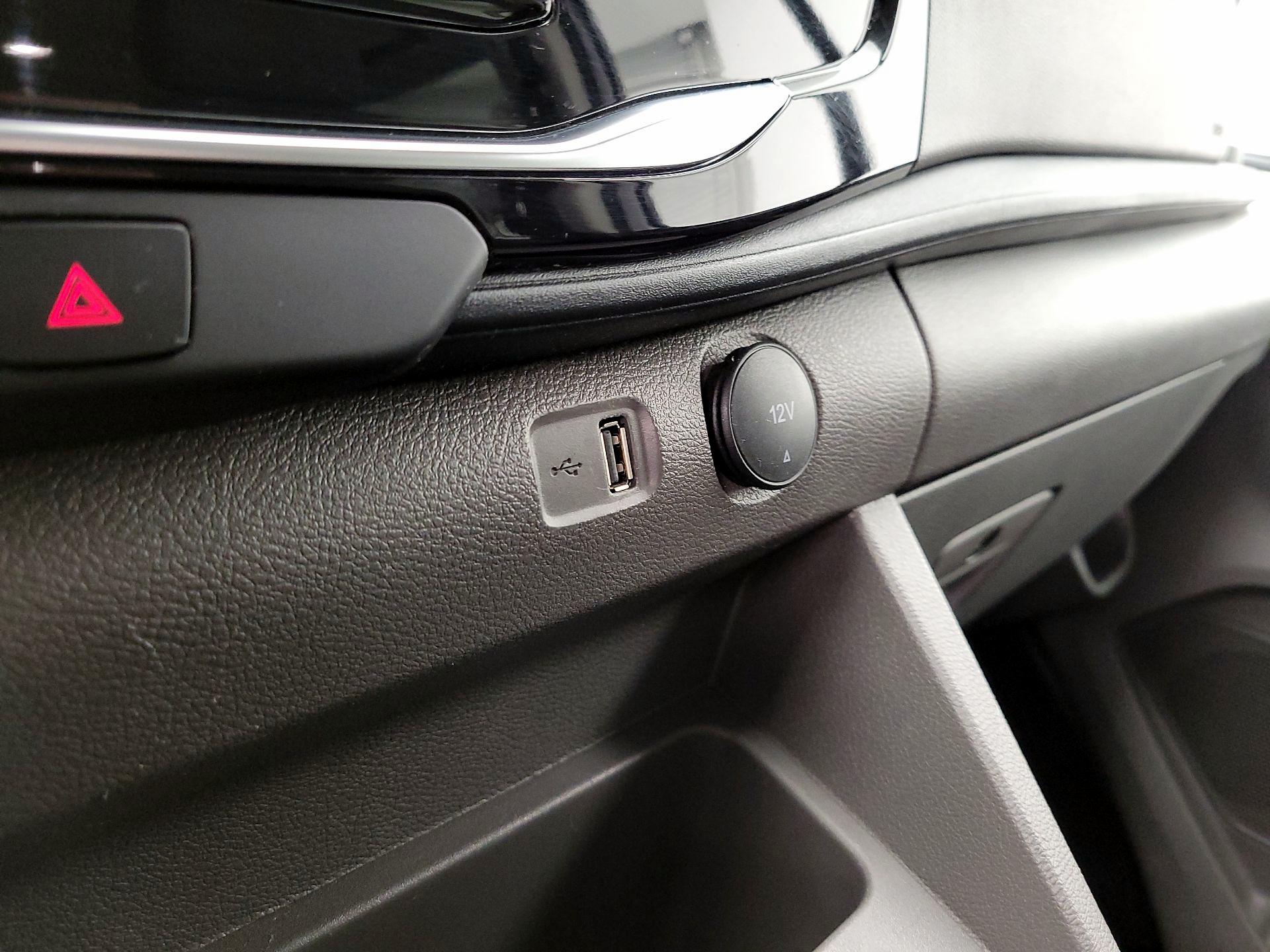 Thumbnail: 2023 Ford Transit Series - 19