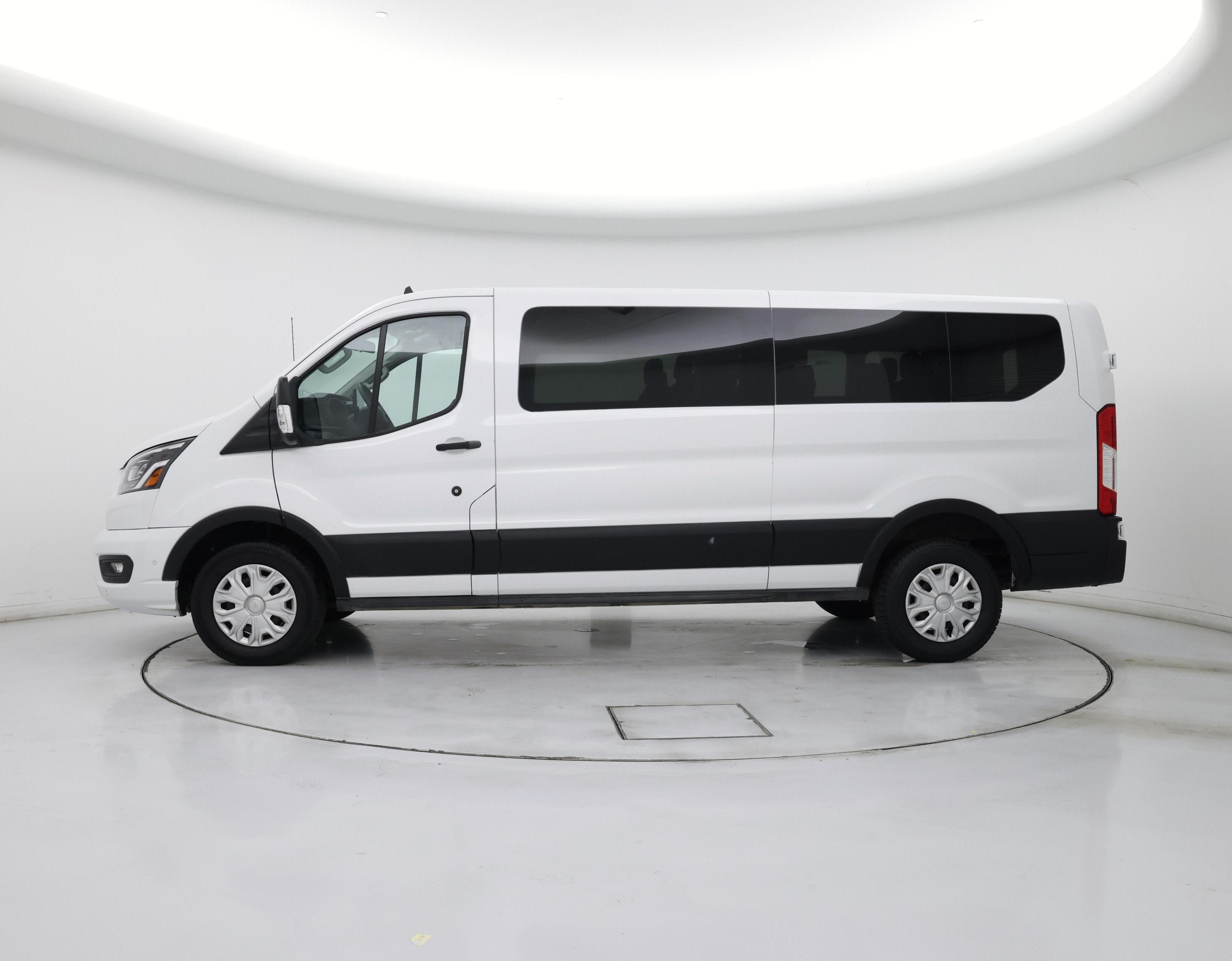 Thumbnail: 2023 Ford Transit Series - 3
