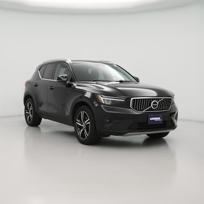 2023 Volvo XC40 B5 Plus Bright Theme