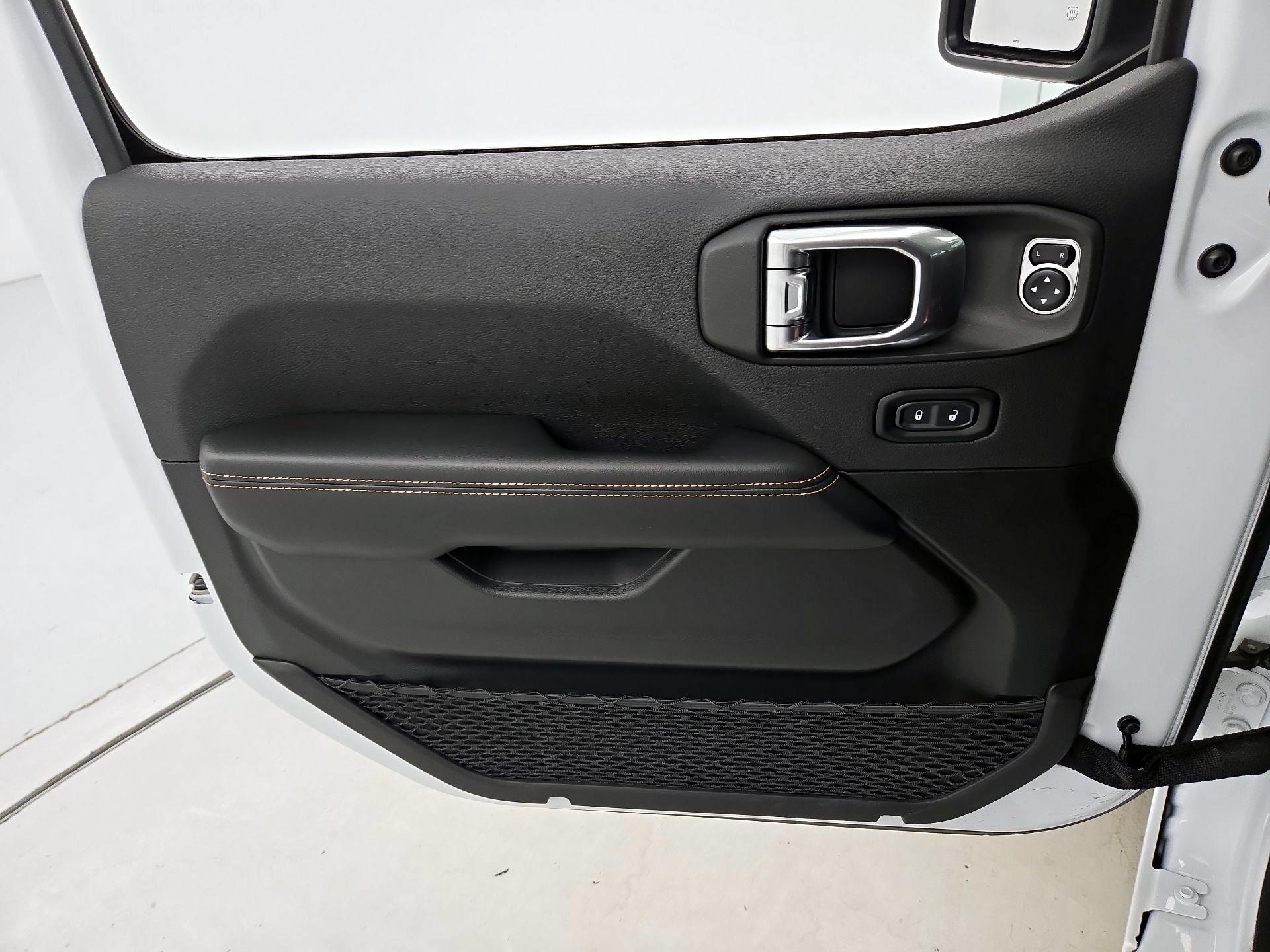 Thumbnail: 2024 Jeep Wrangler - 12