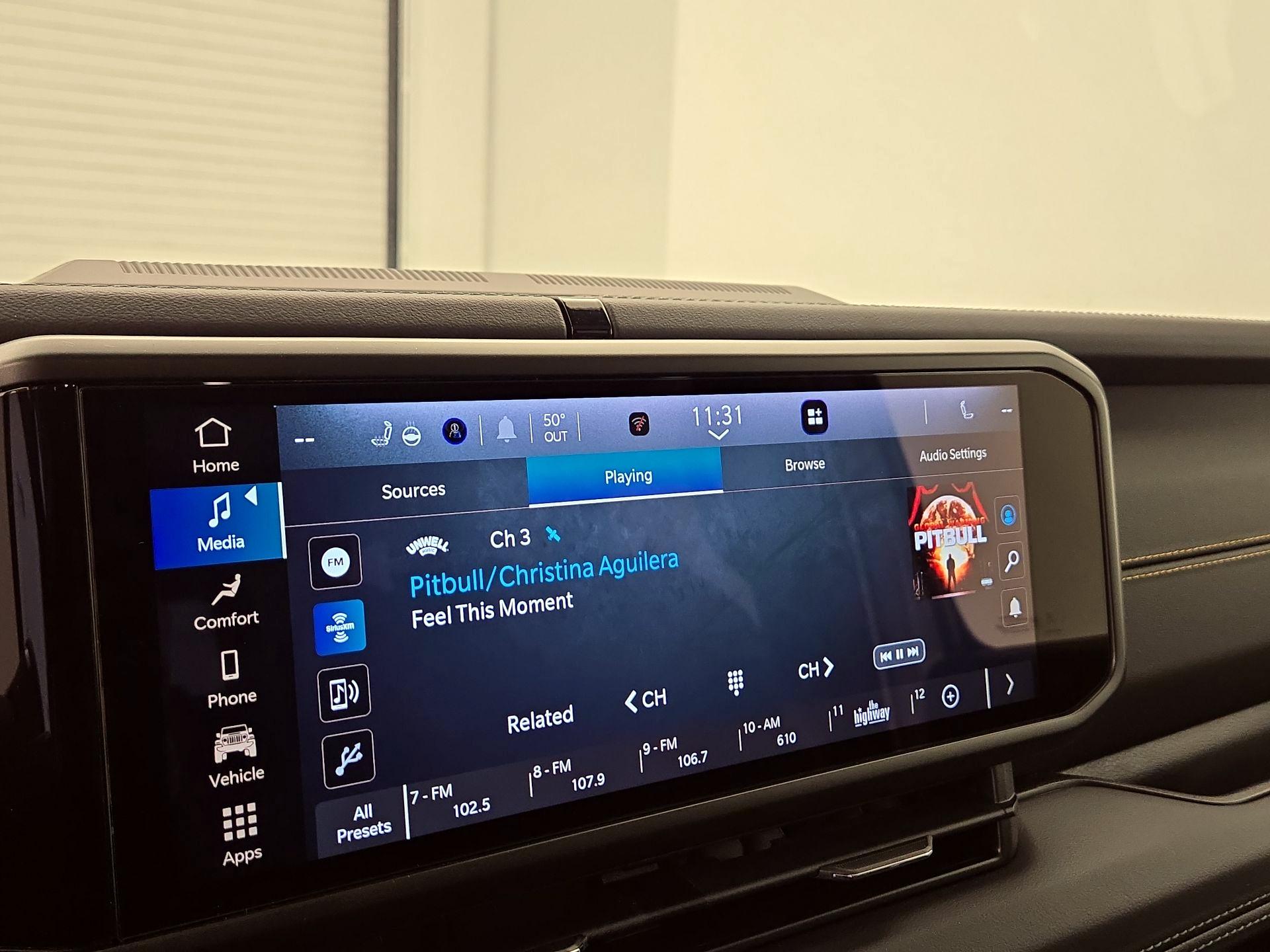 Thumbnail: 2024 Jeep Wrangler - 15