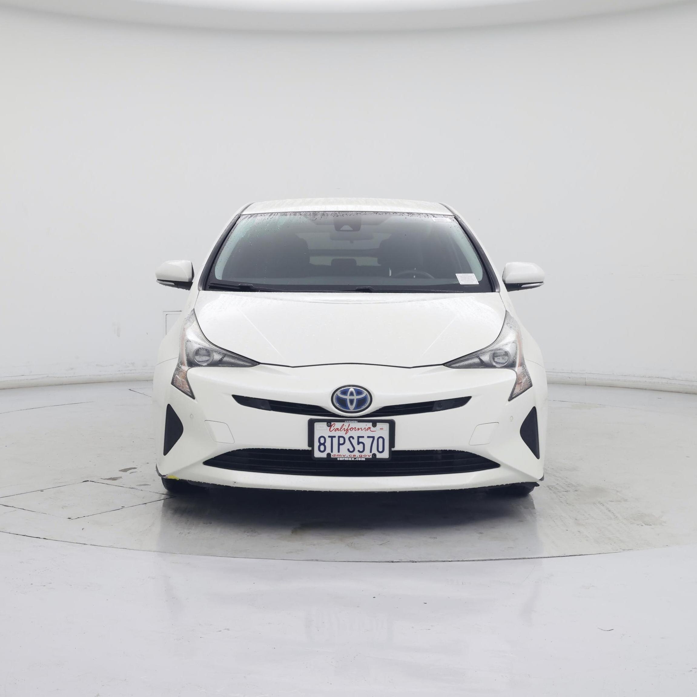Thumbnail: 2017 Toyota Prius - 5