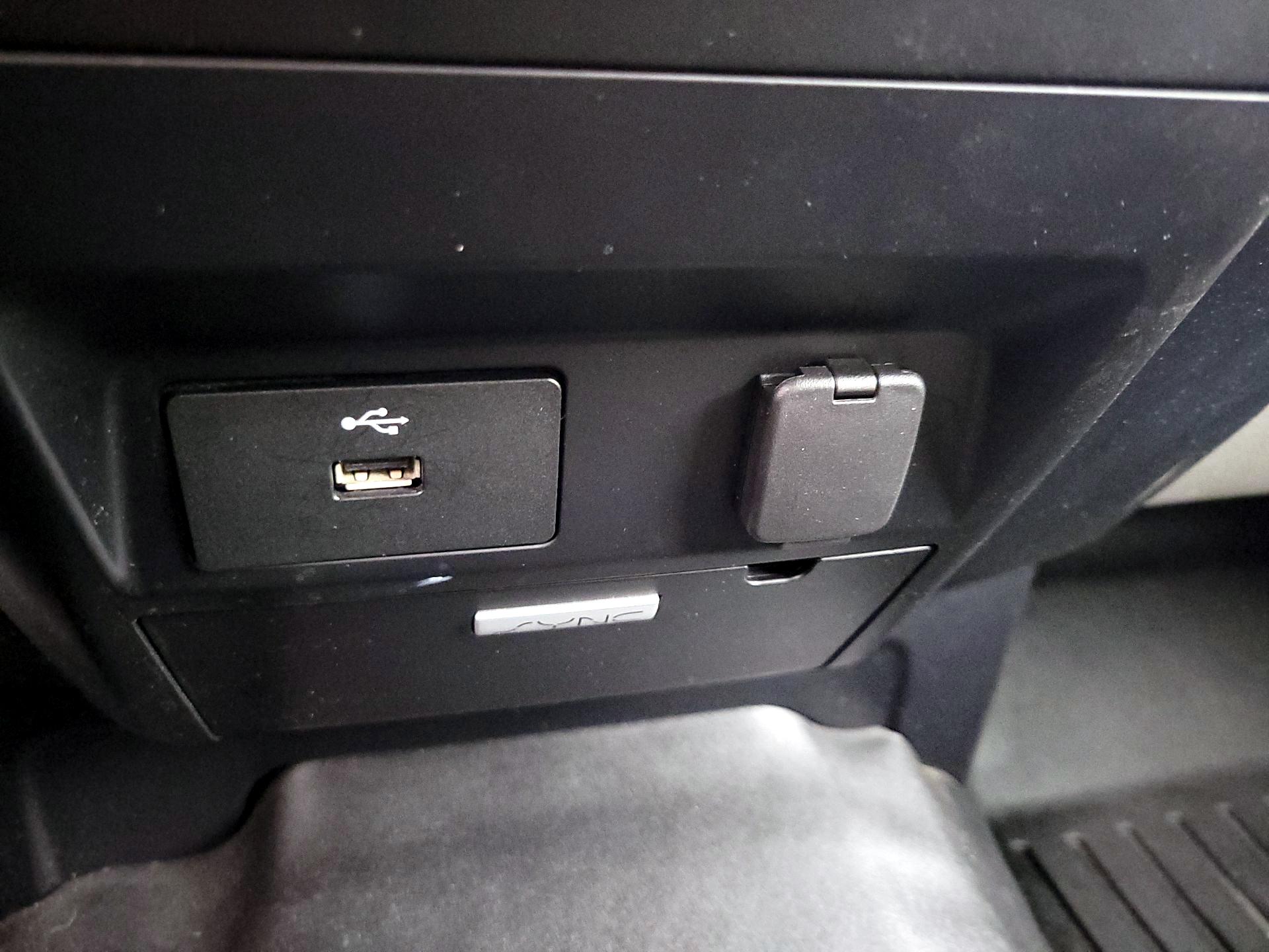 Thumbnail: 2016 Ford F-150 - 18