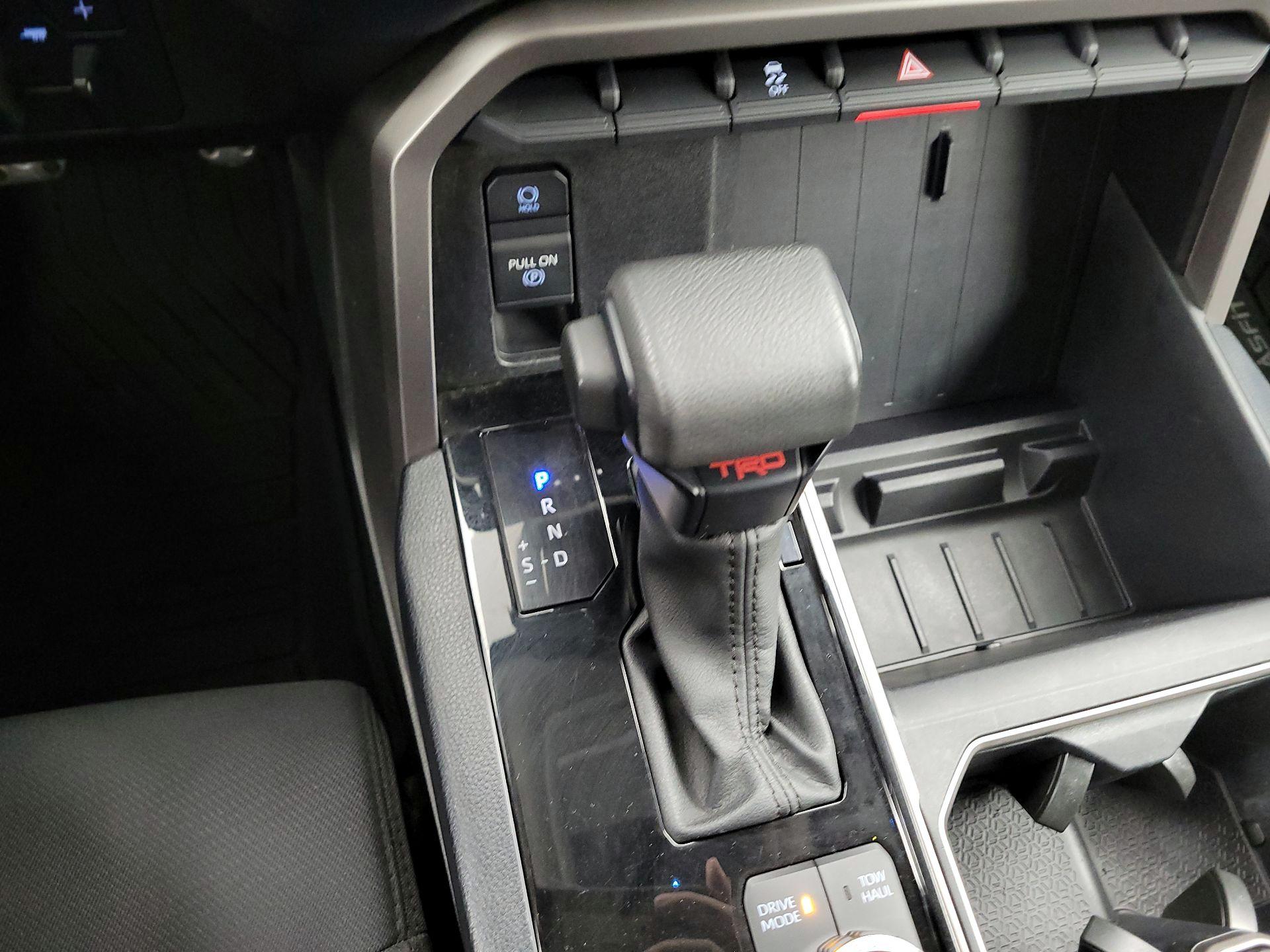 Thumbnail: 2024 Toyota Tundra - 17