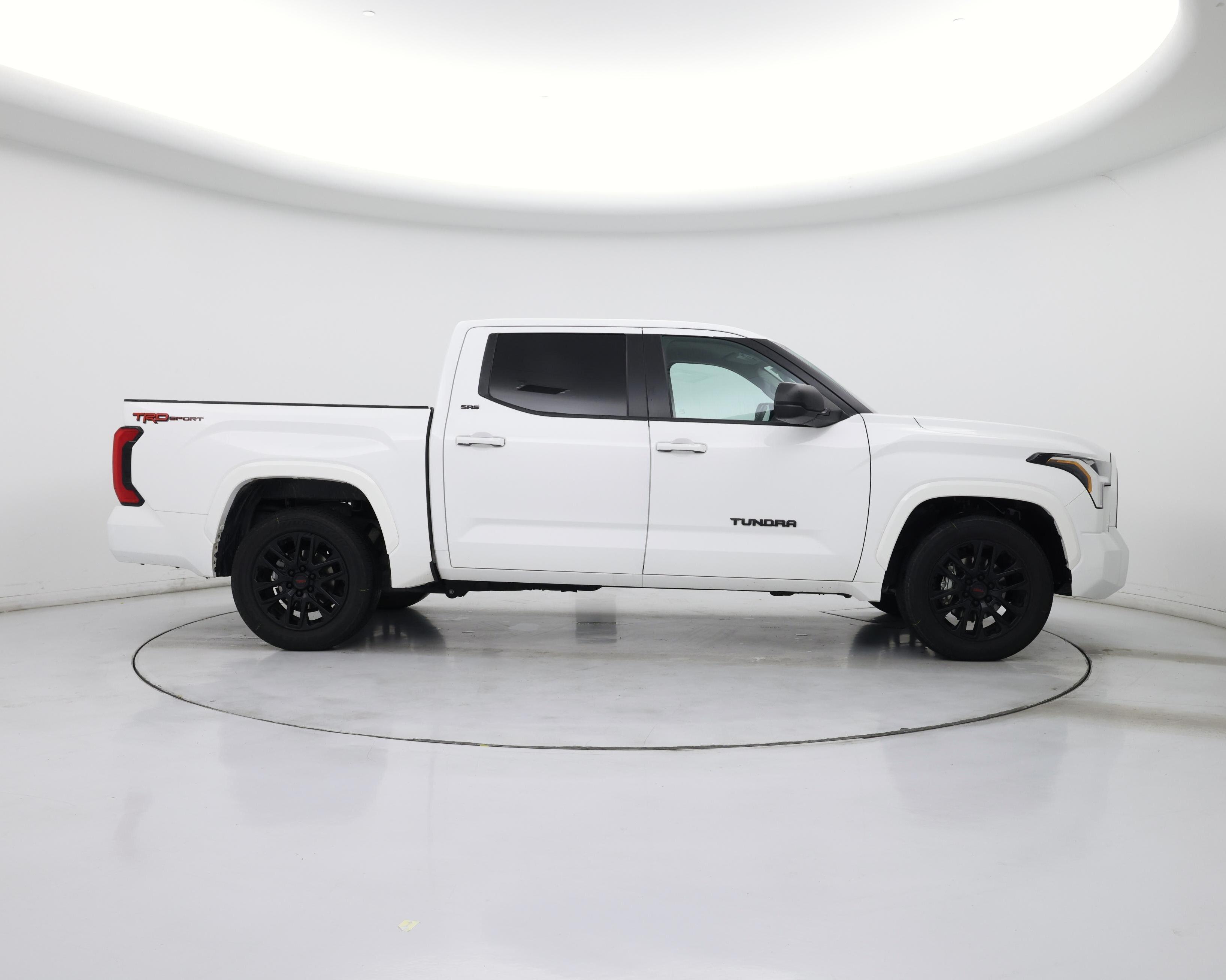 Thumbnail: 2024 Toyota Tundra - 7