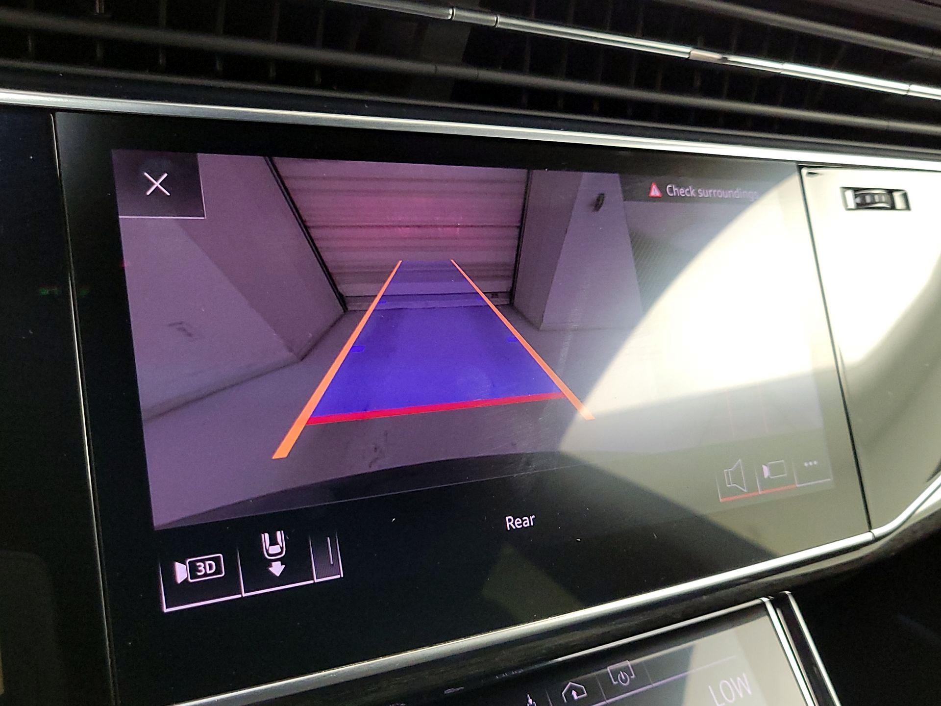 Thumbnail: 2019 Audi Q8 - 15