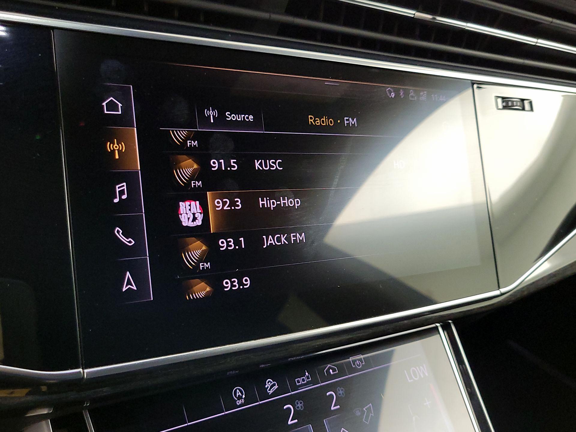 Thumbnail: 2019 Audi Q8 - 16