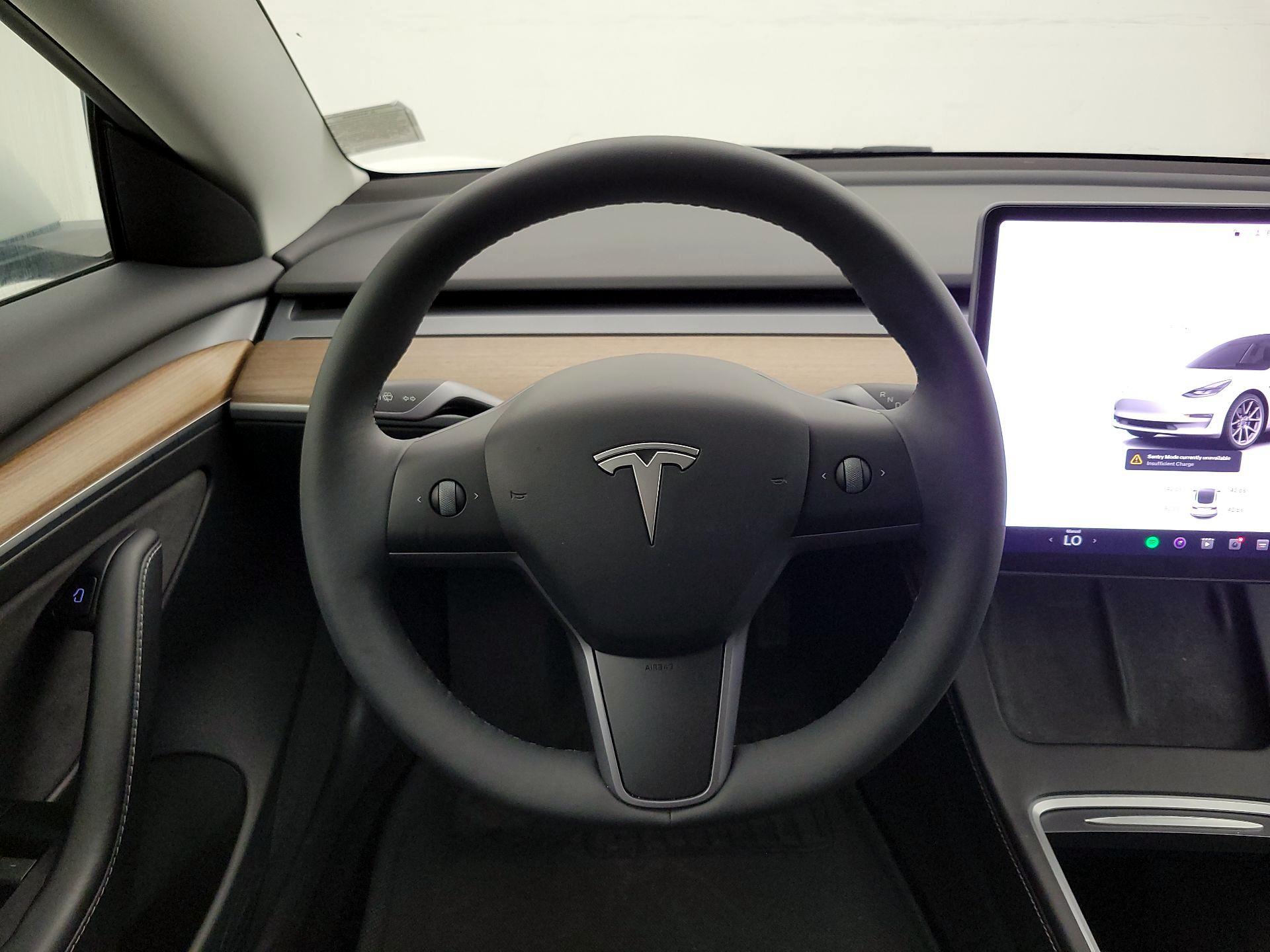 Thumbnail: 2022 Tesla Model 3 - 10