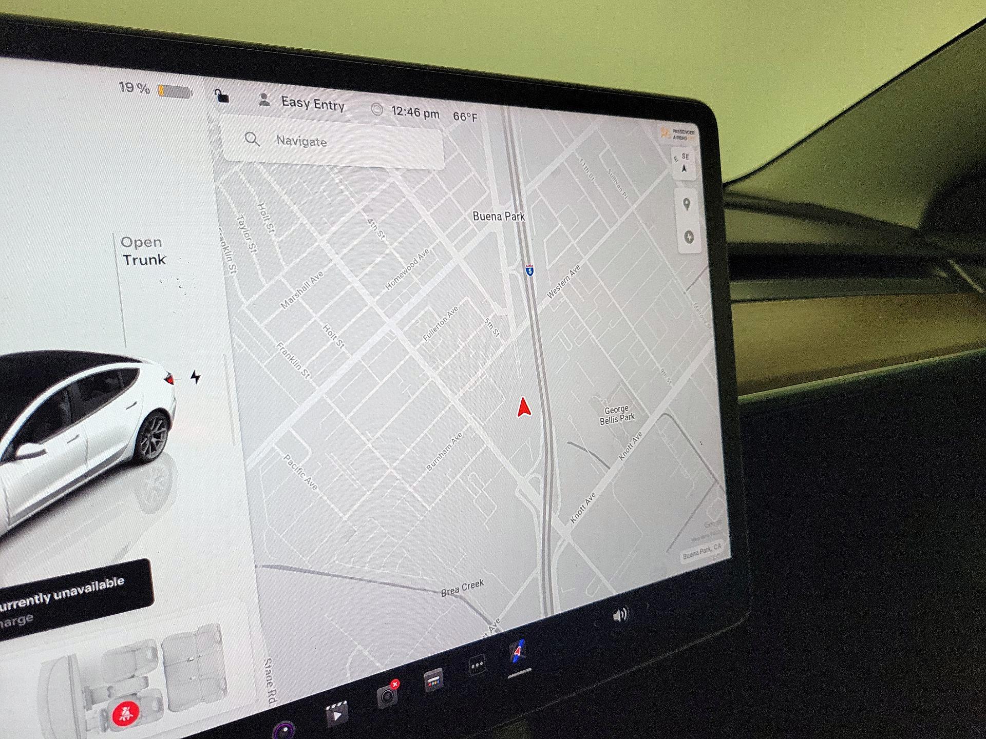 Thumbnail: 2022 Tesla Model 3 - 13