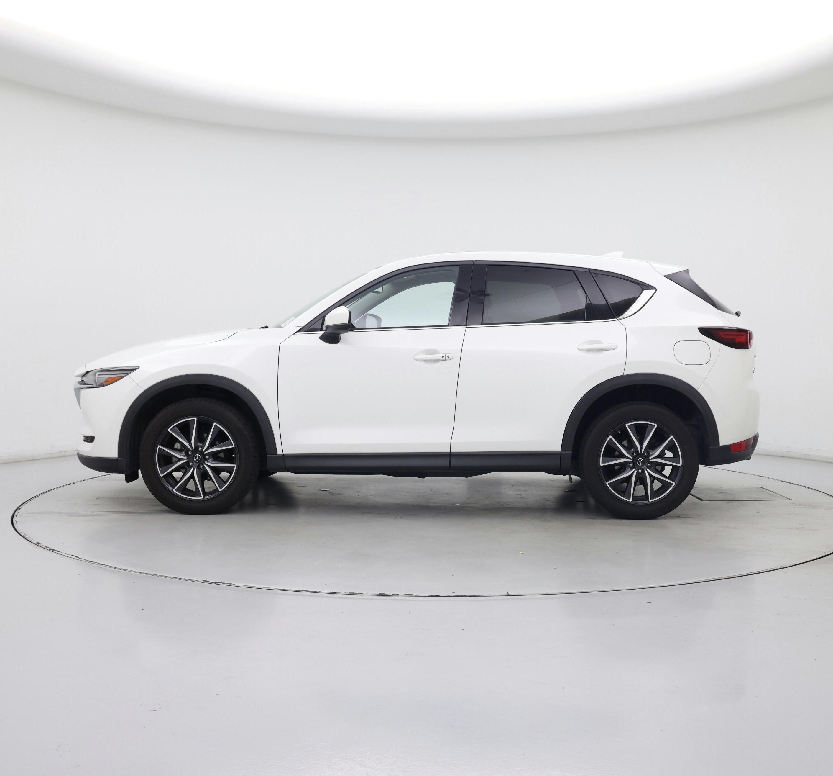 Thumbnail: 2017 Mazda CX-5 - 3