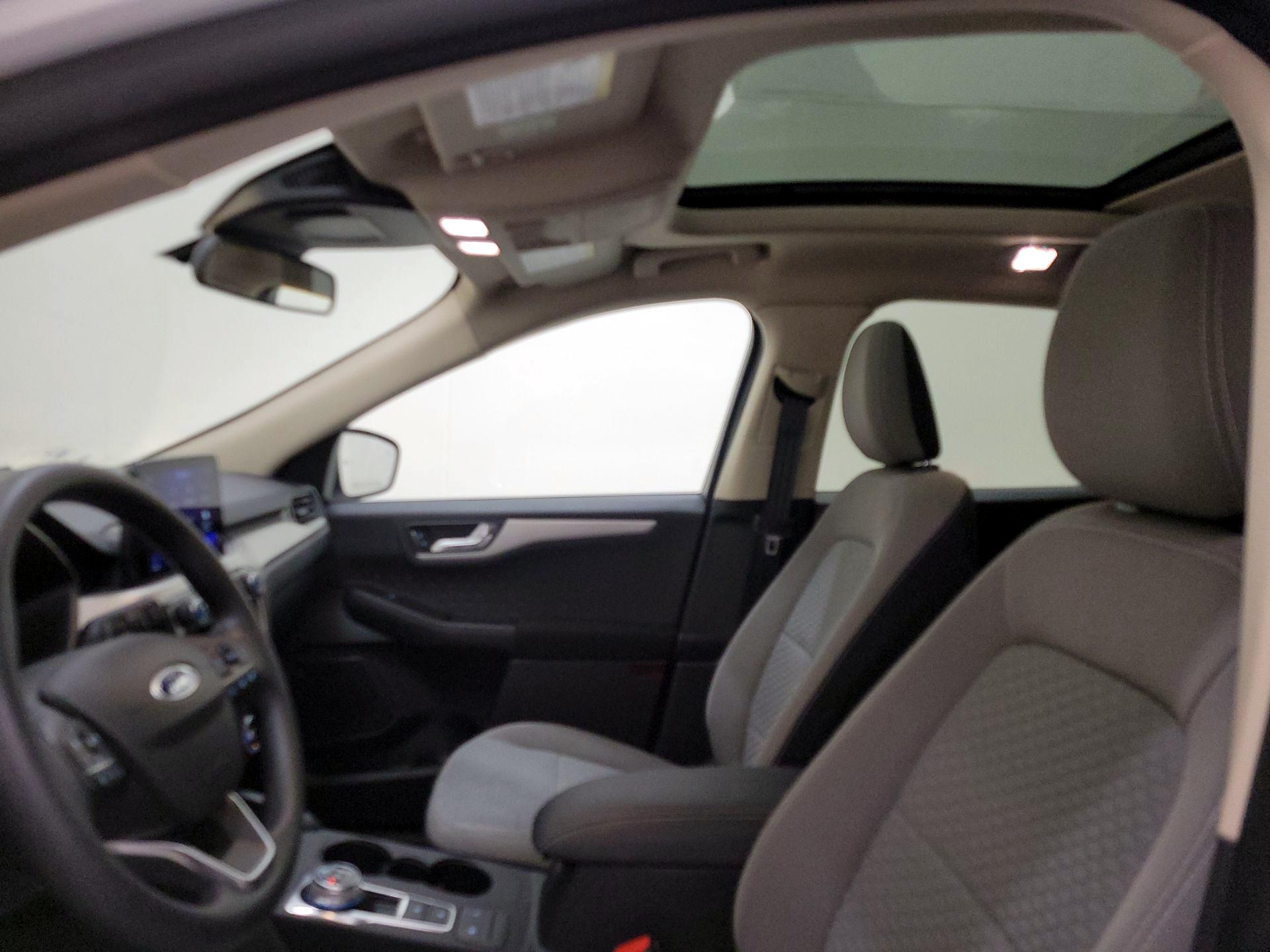 Thumbnail: 2020 Ford Escape - 19