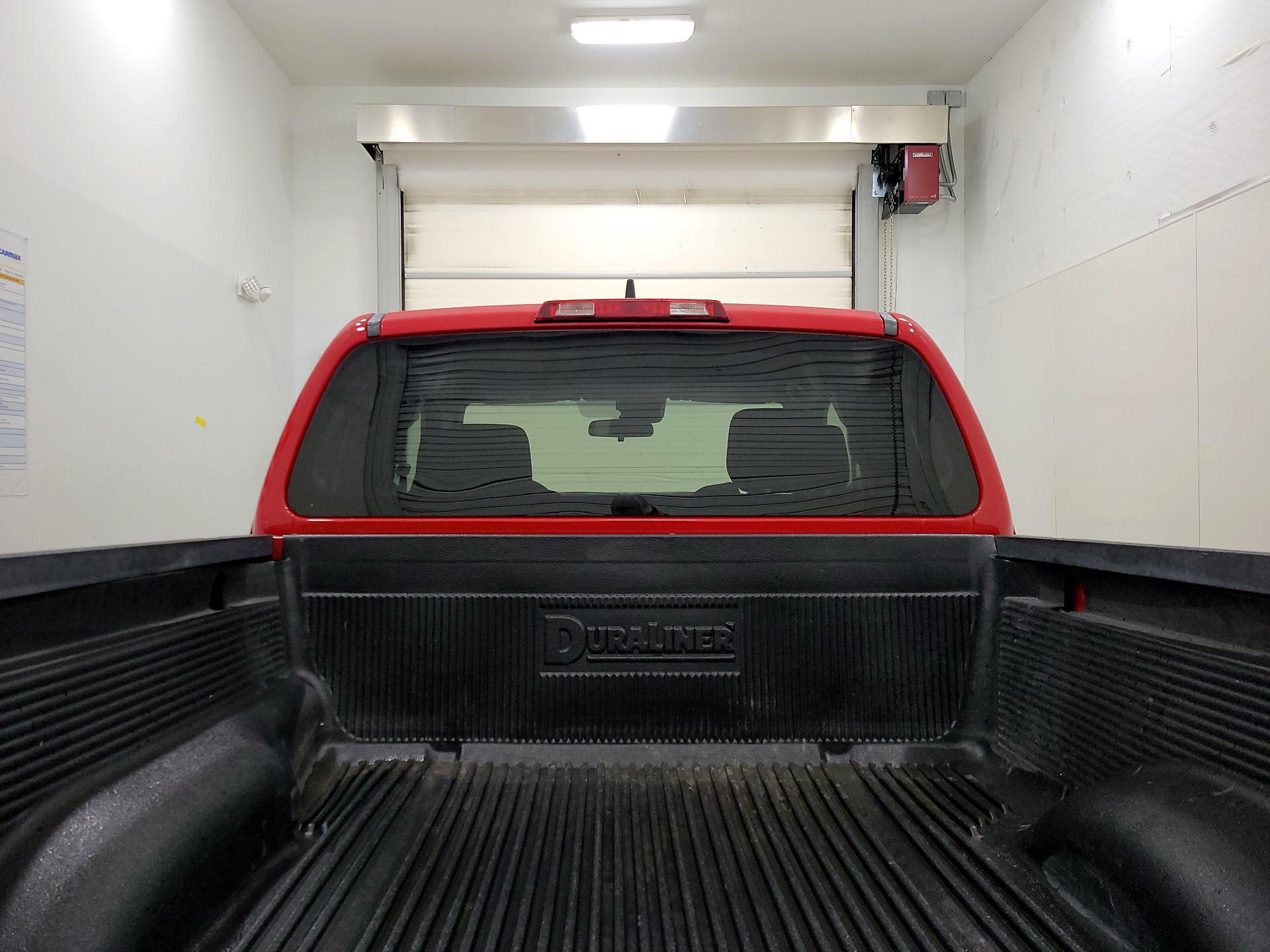 Thumbnail: 2022 Nissan Frontier - 19