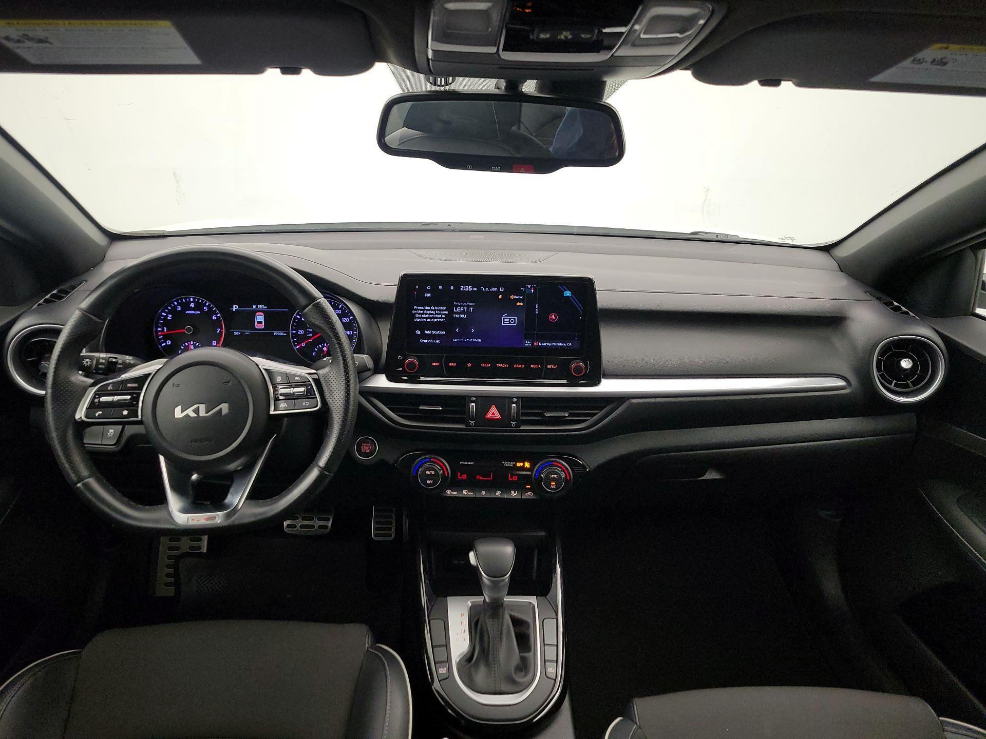 Thumbnail: 2023 Kia Forte - 9