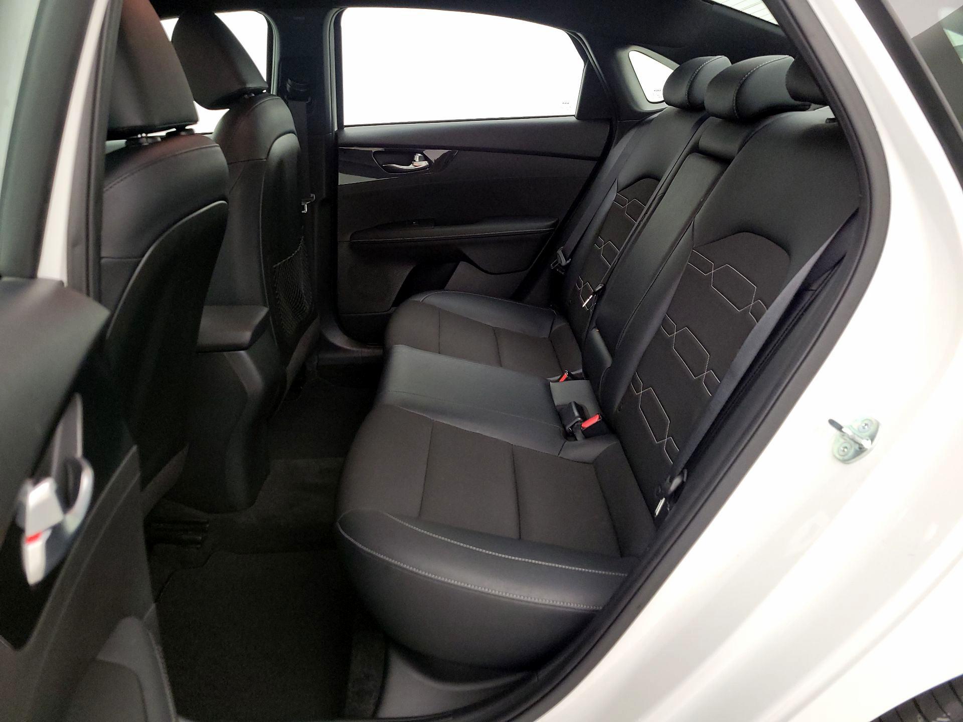 Thumbnail: 2023 Kia Forte - 19