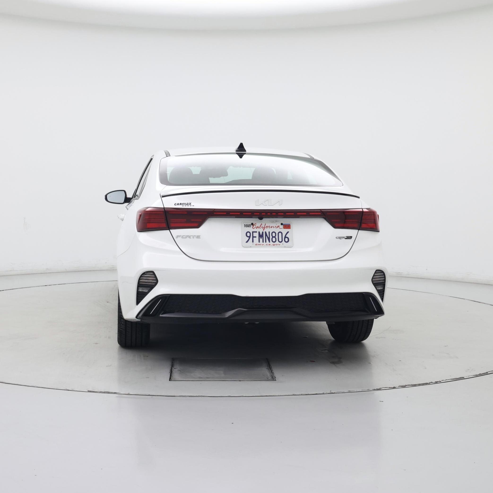 Thumbnail: 2023 Kia Forte - 6