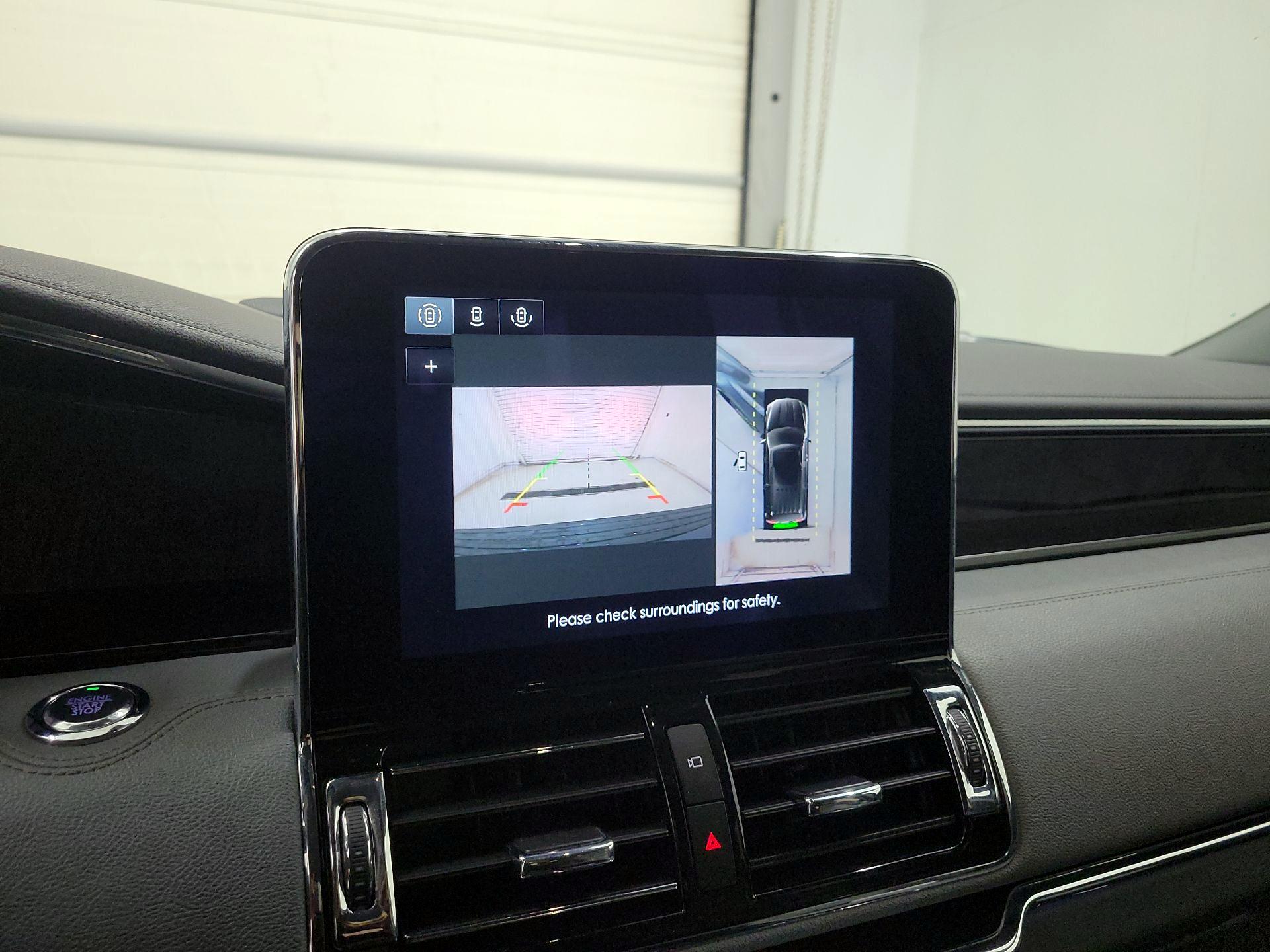 Thumbnail: 2020 Lincoln Navigator - 15