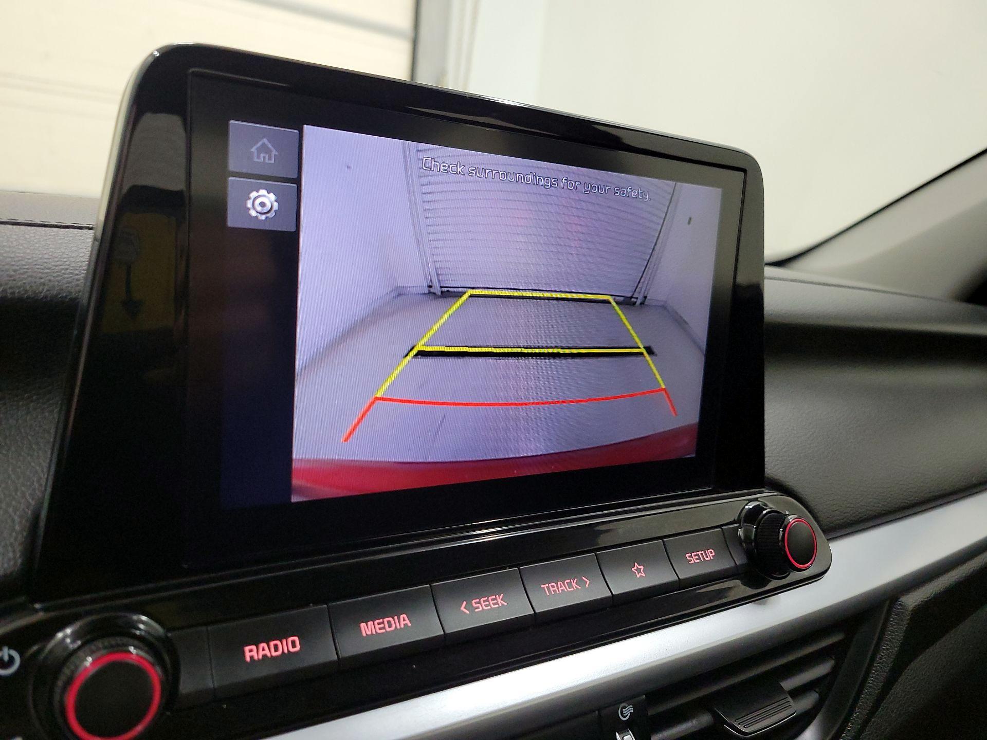 Thumbnail: 2022 Kia Forte - 14