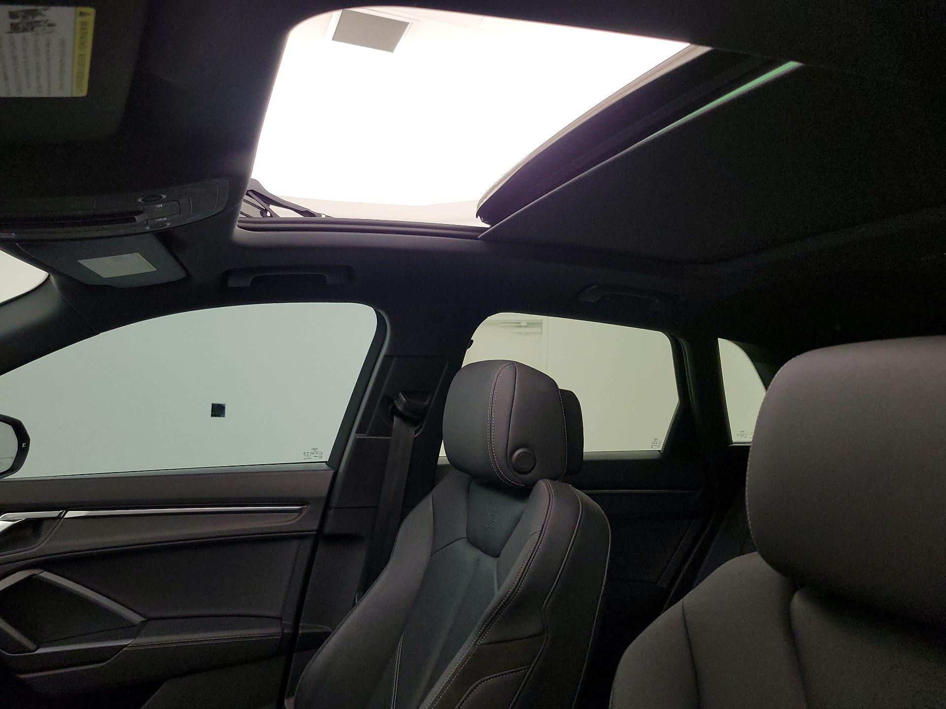 Thumbnail: 2021 Audi Q3 - 19