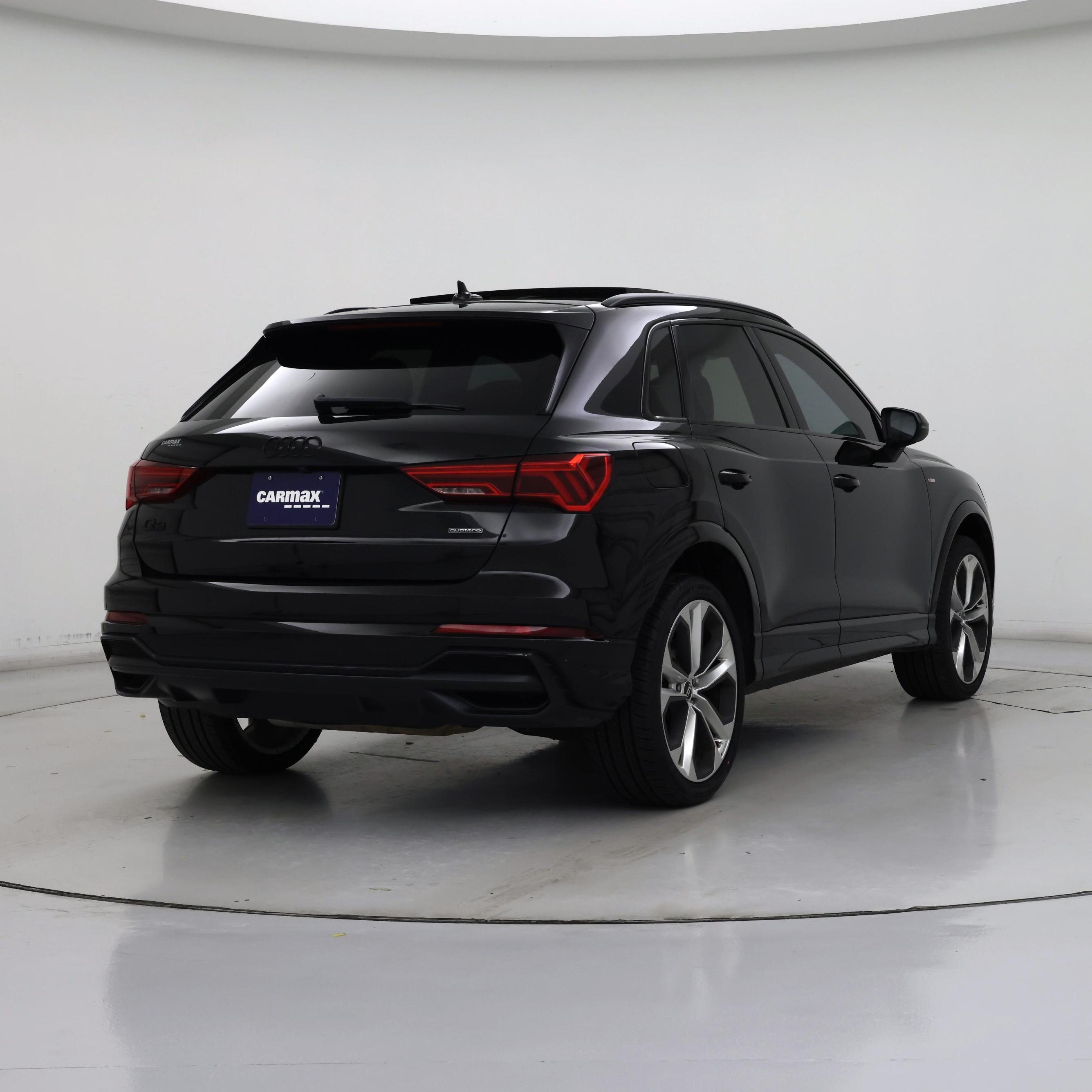 Thumbnail: 2021 Audi Q3 - 8