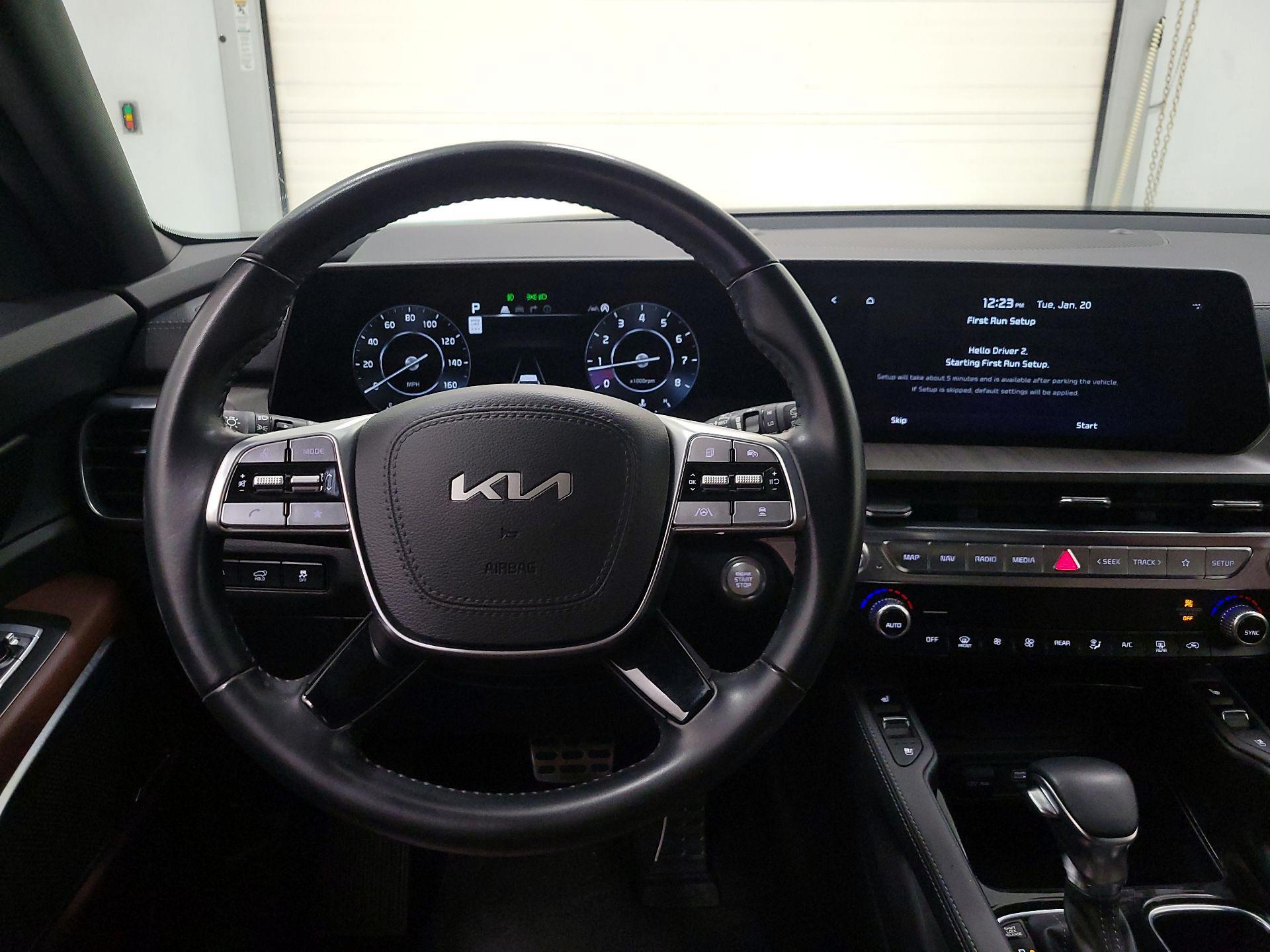 Thumbnail: 2023 Kia Telluride - 10