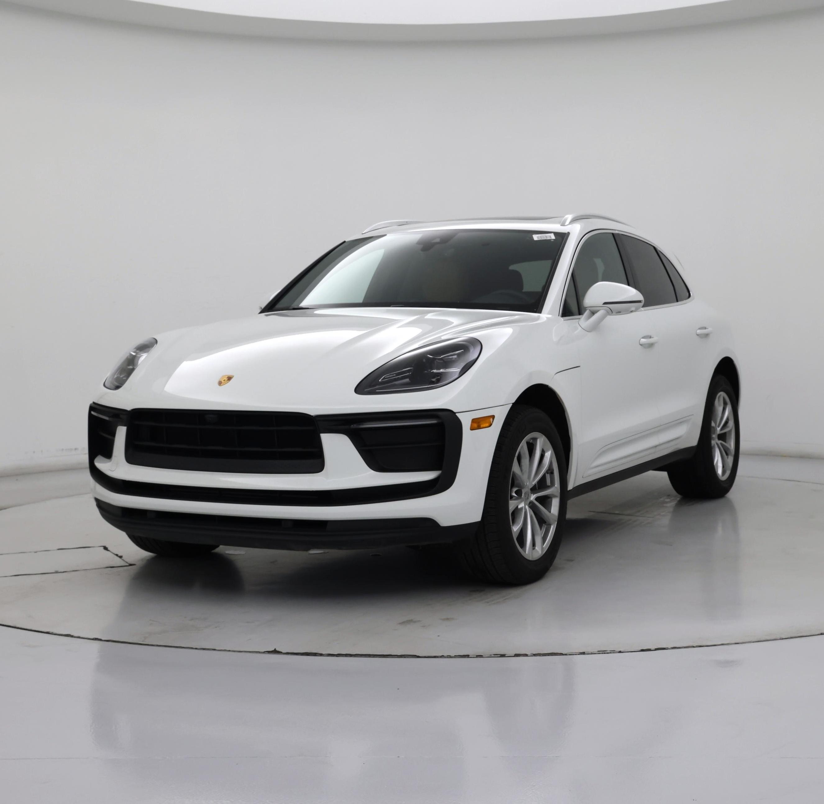 Thumbnail: 2022 Porsche Macan - 4