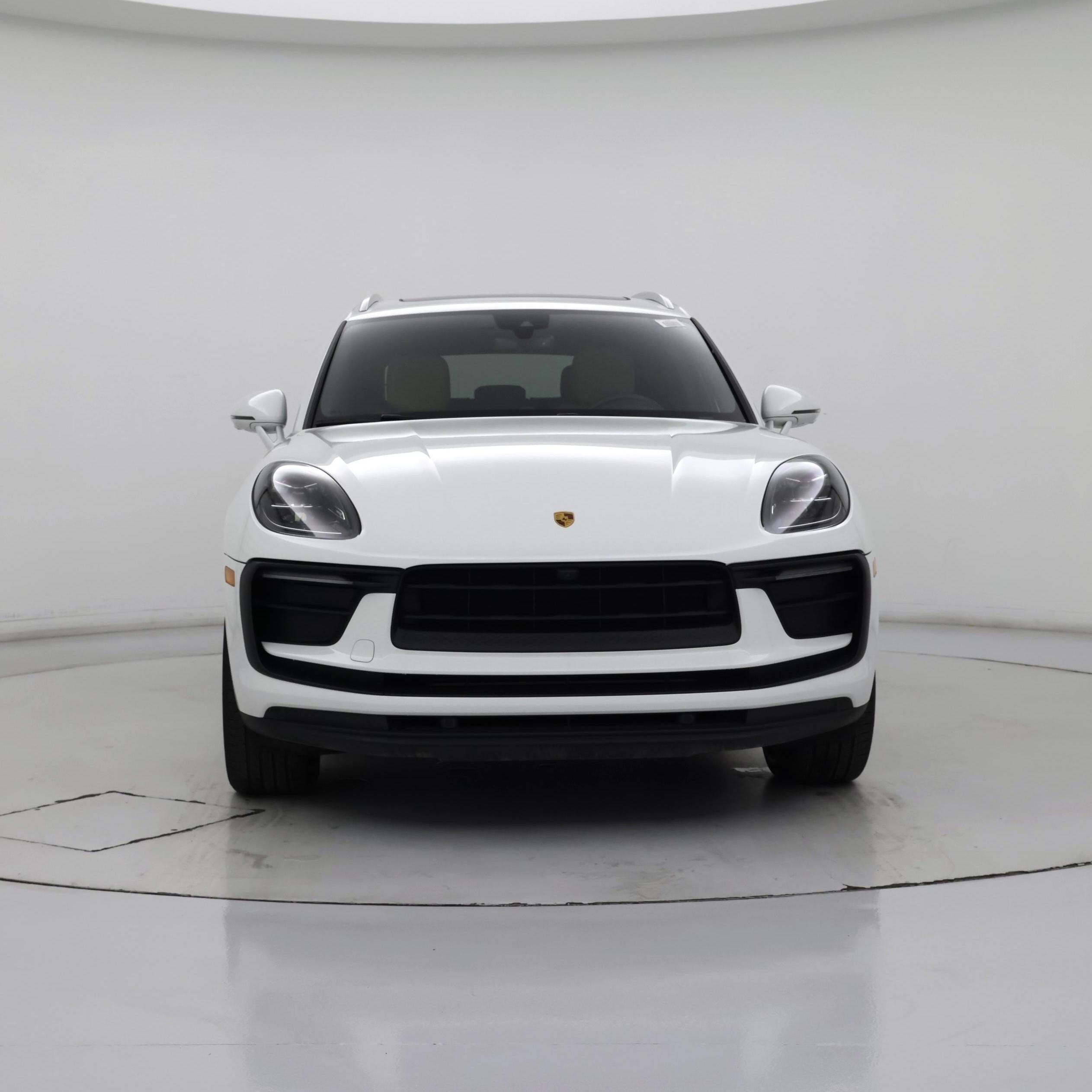 Thumbnail: 2022 Porsche Macan - 5